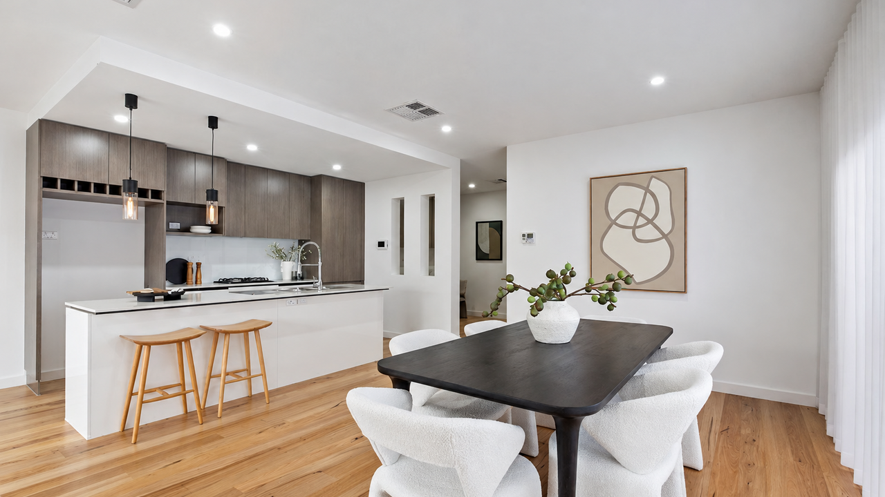 29 Obsidian Avenue — photo 7 of 10