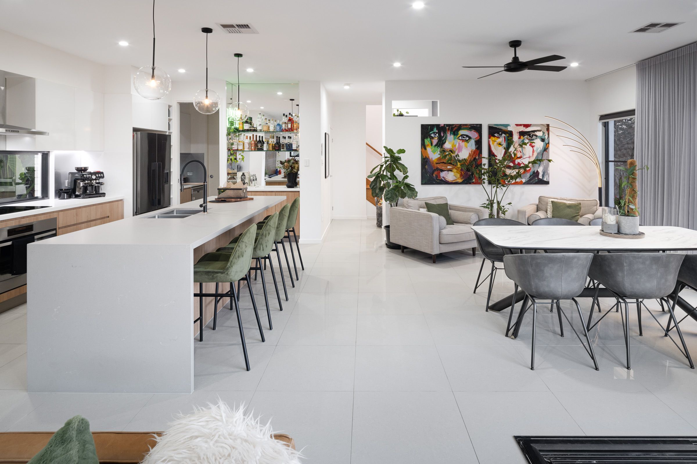 90 Lomond Circuit, Upper Kedron, QLD 4055