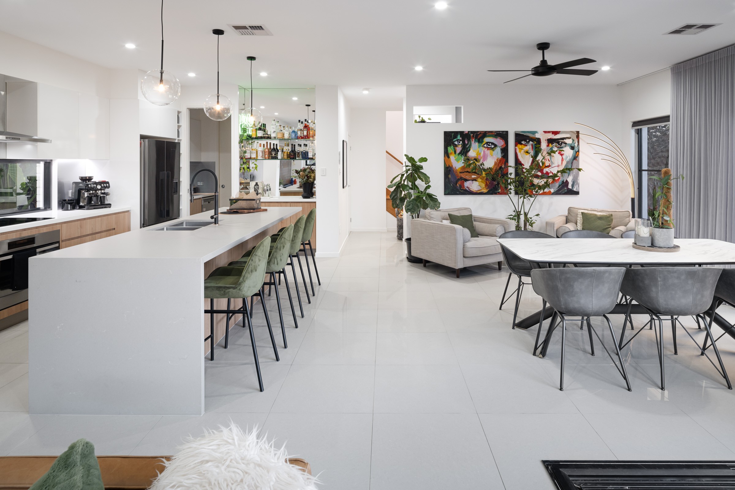 90 Lomond Circuit, Upper Kedron, QLD 4055