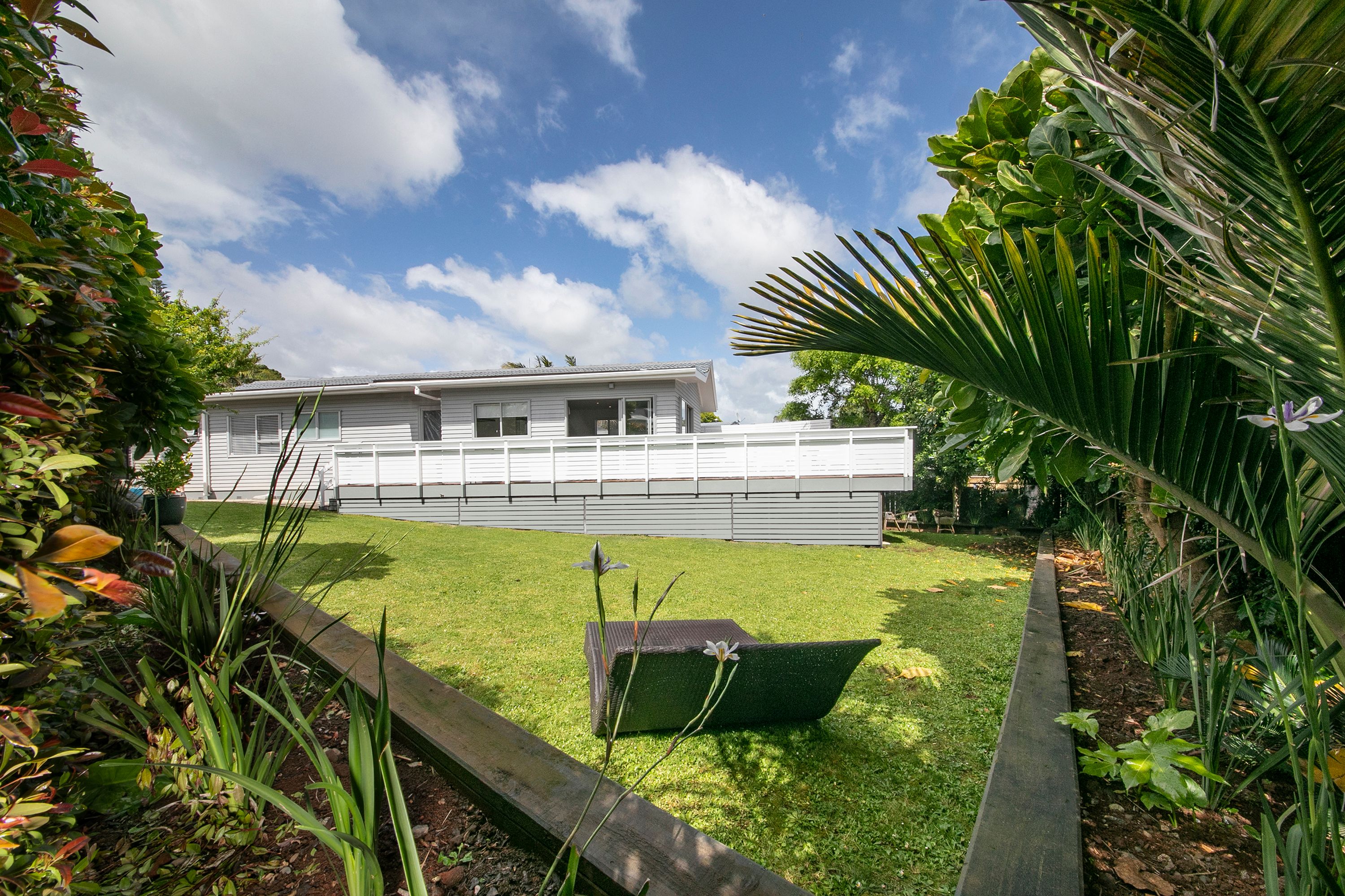 82 Taylor Road, Mangere Bridge, Manukau City