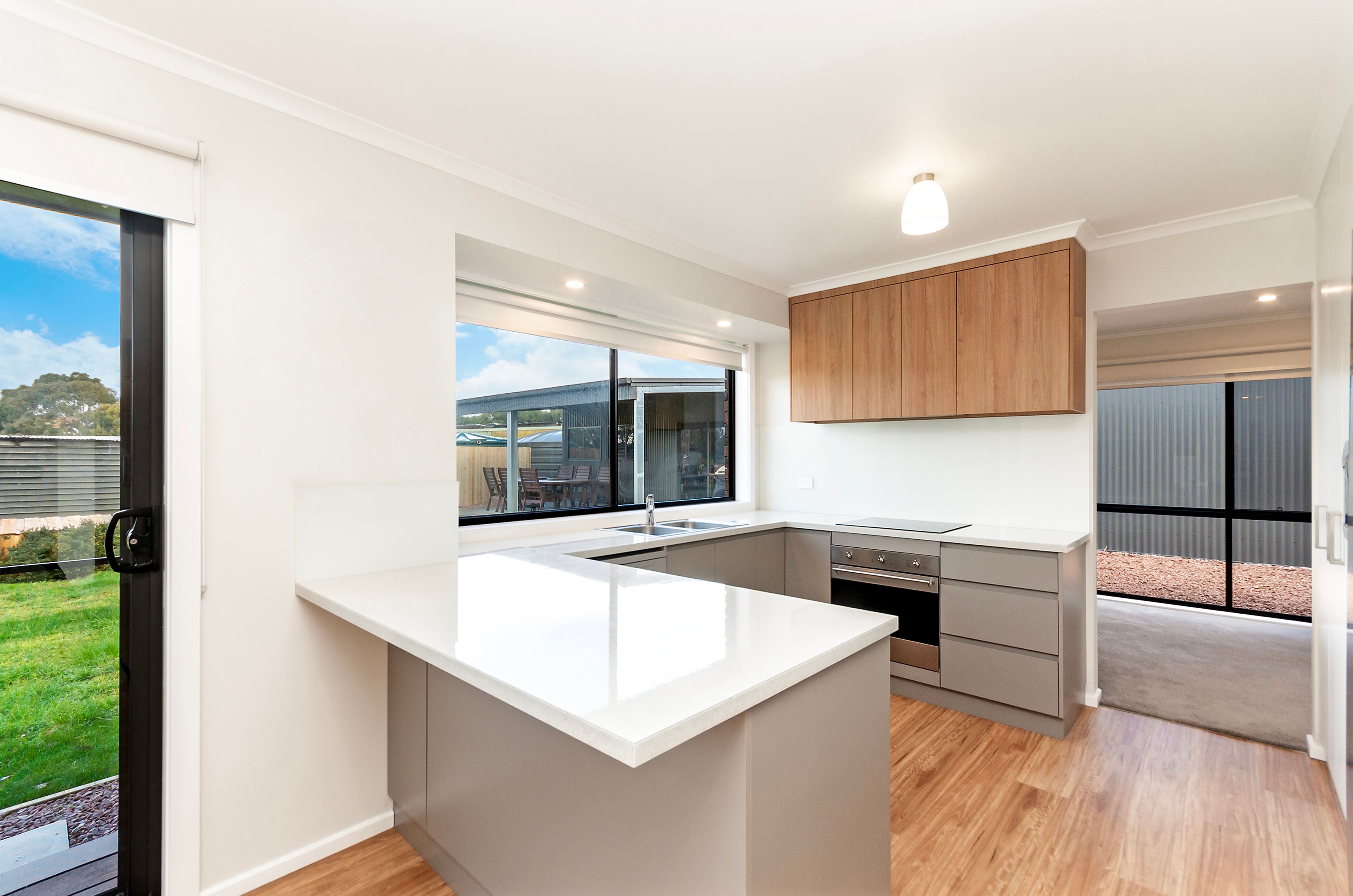 10 Barries Road — photo 4 of 14