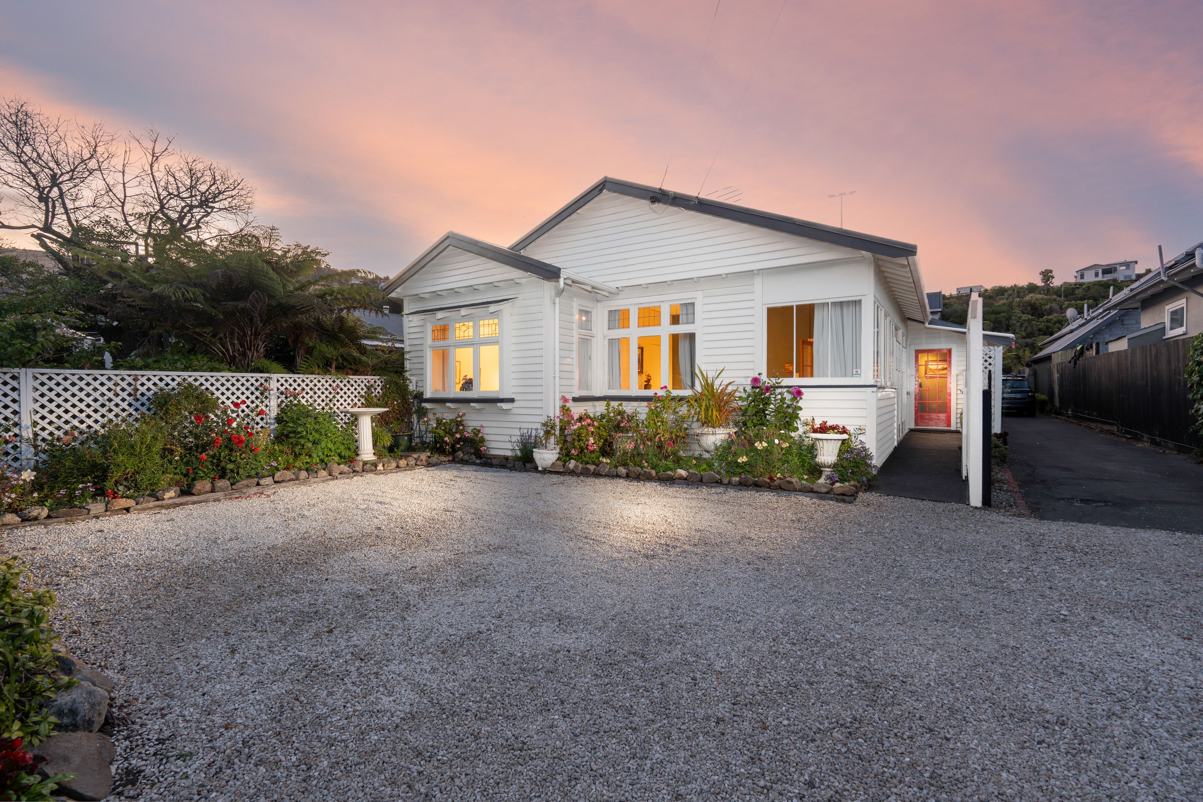 16 Wakatu Avenue, Redcliffs, Christchurch City