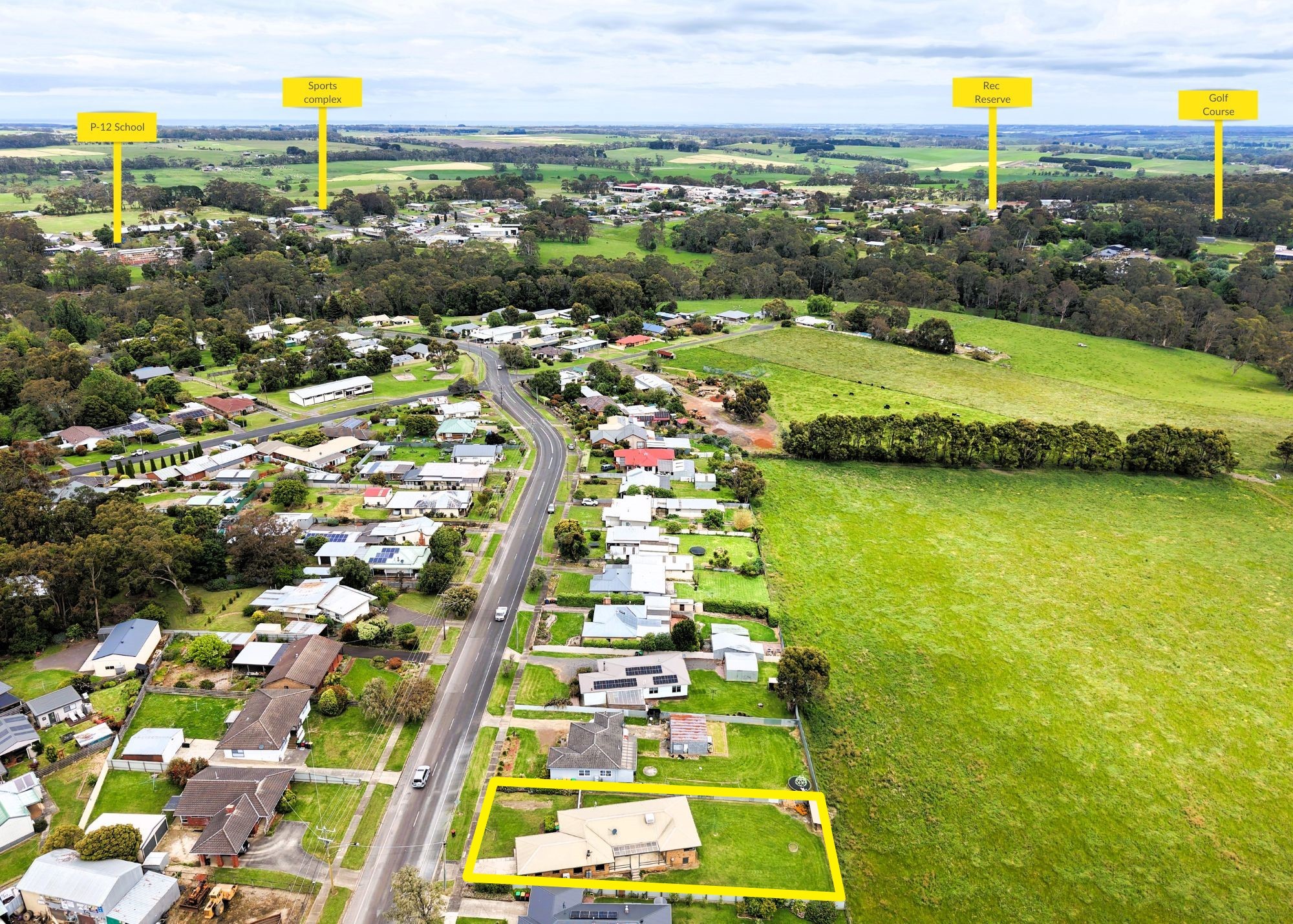 63 Barrett Street, Timboon, VIC 3268