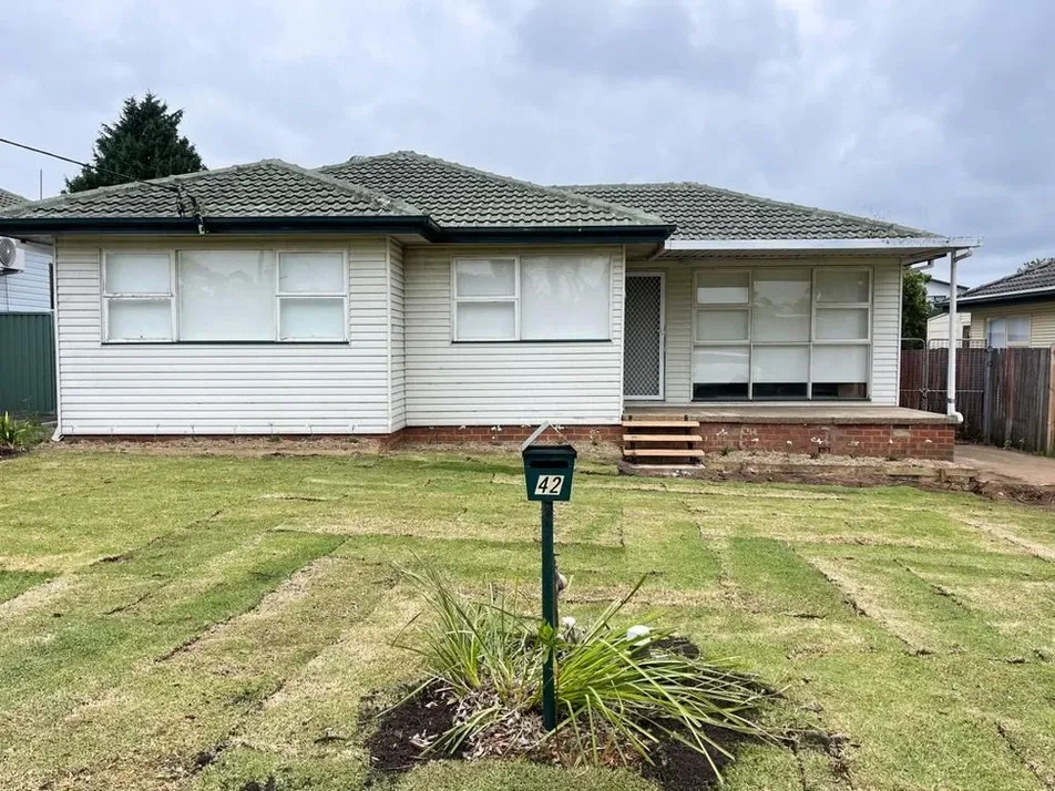 42 Darwin Road — photo 10 of 10