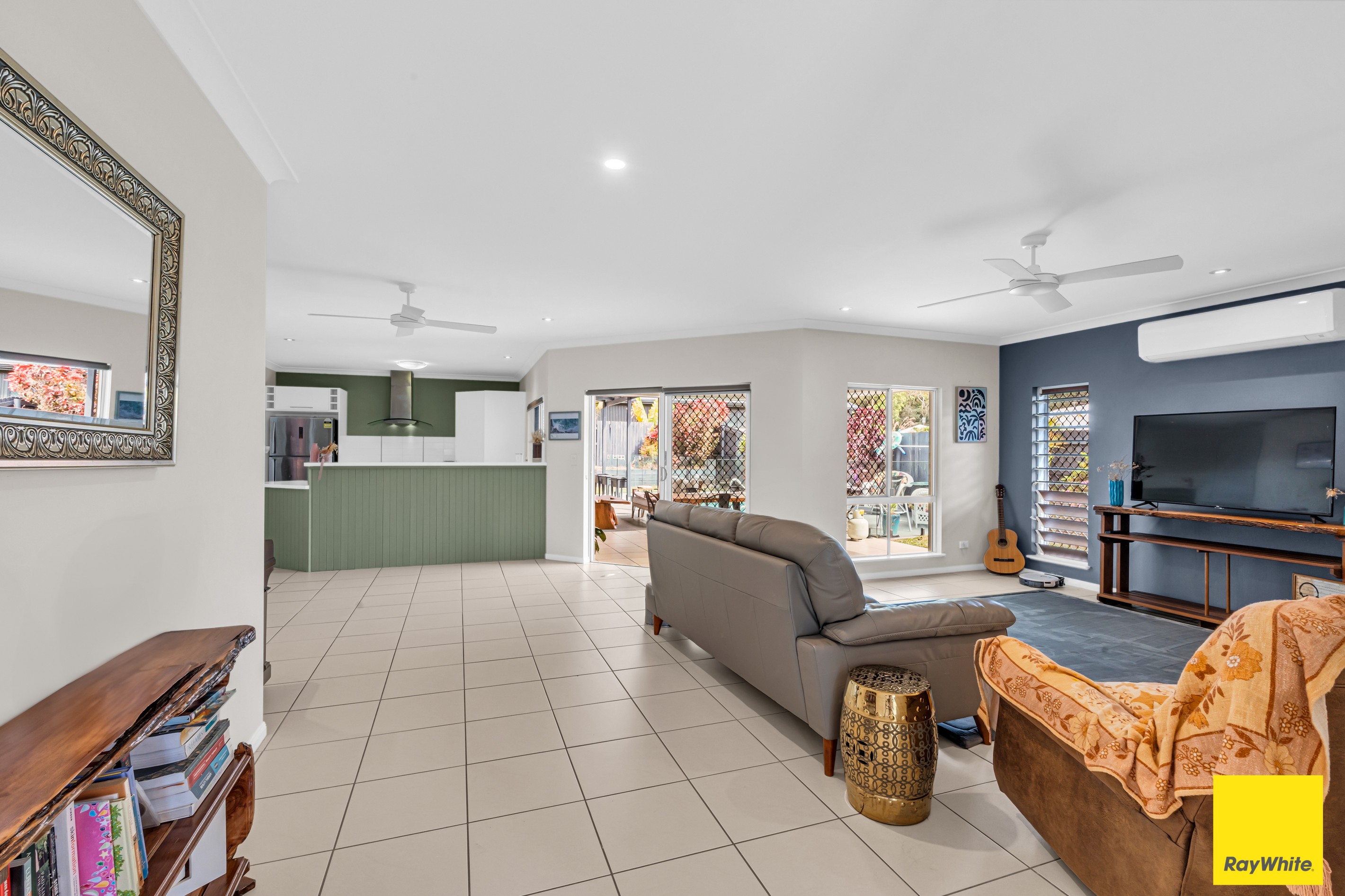 35 Hideaway Close, Palm Cove, QLD 4879