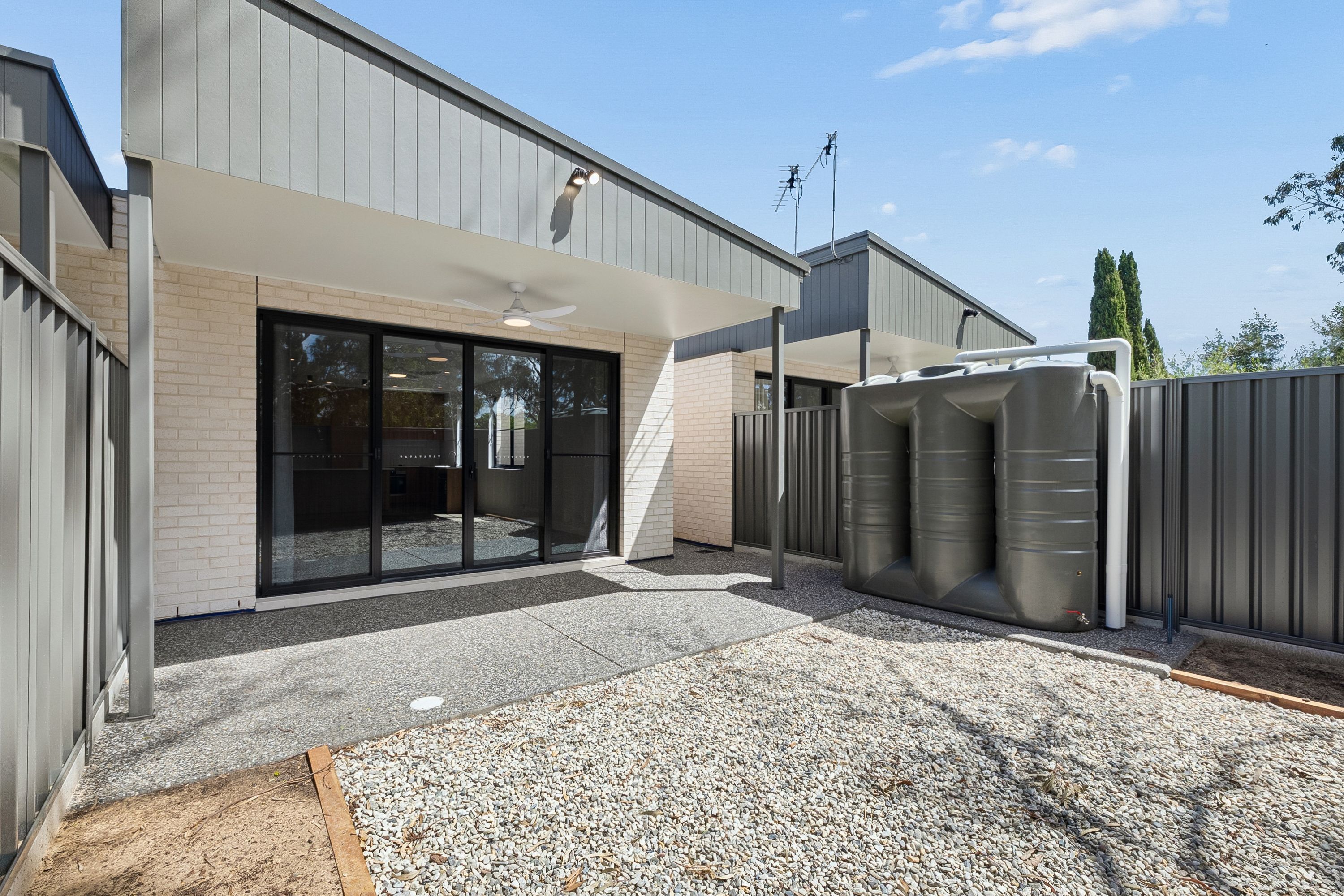15A Toovis Avenue — photo 10 of 10