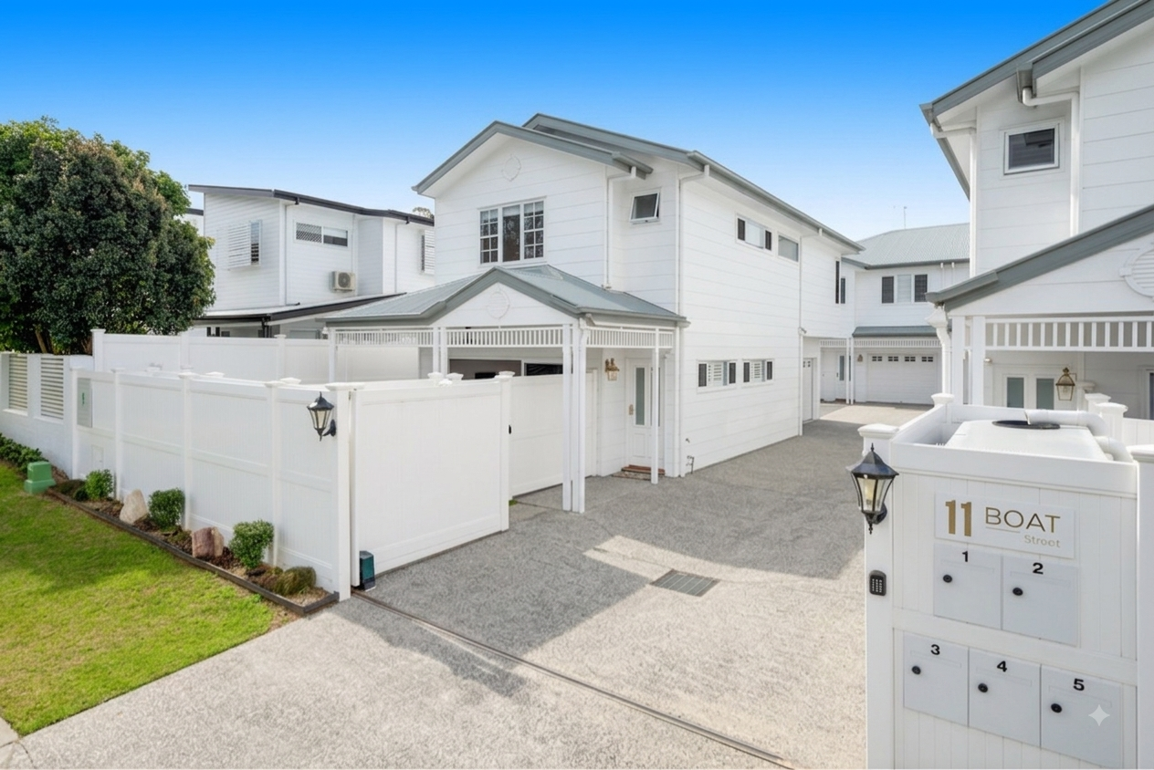 1/11 Boat Street, Victoria Point, QLD 4165