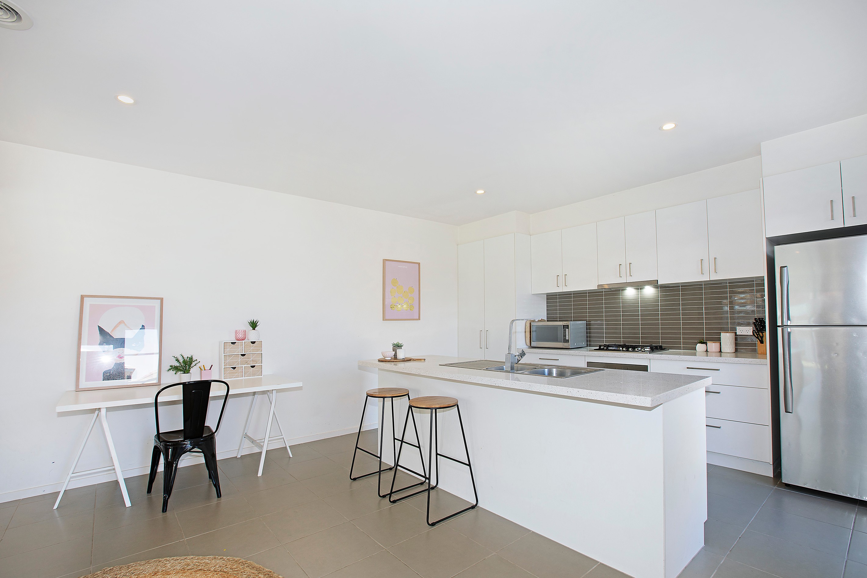 4/23 Torquay Road, Belmont, VIC 3216