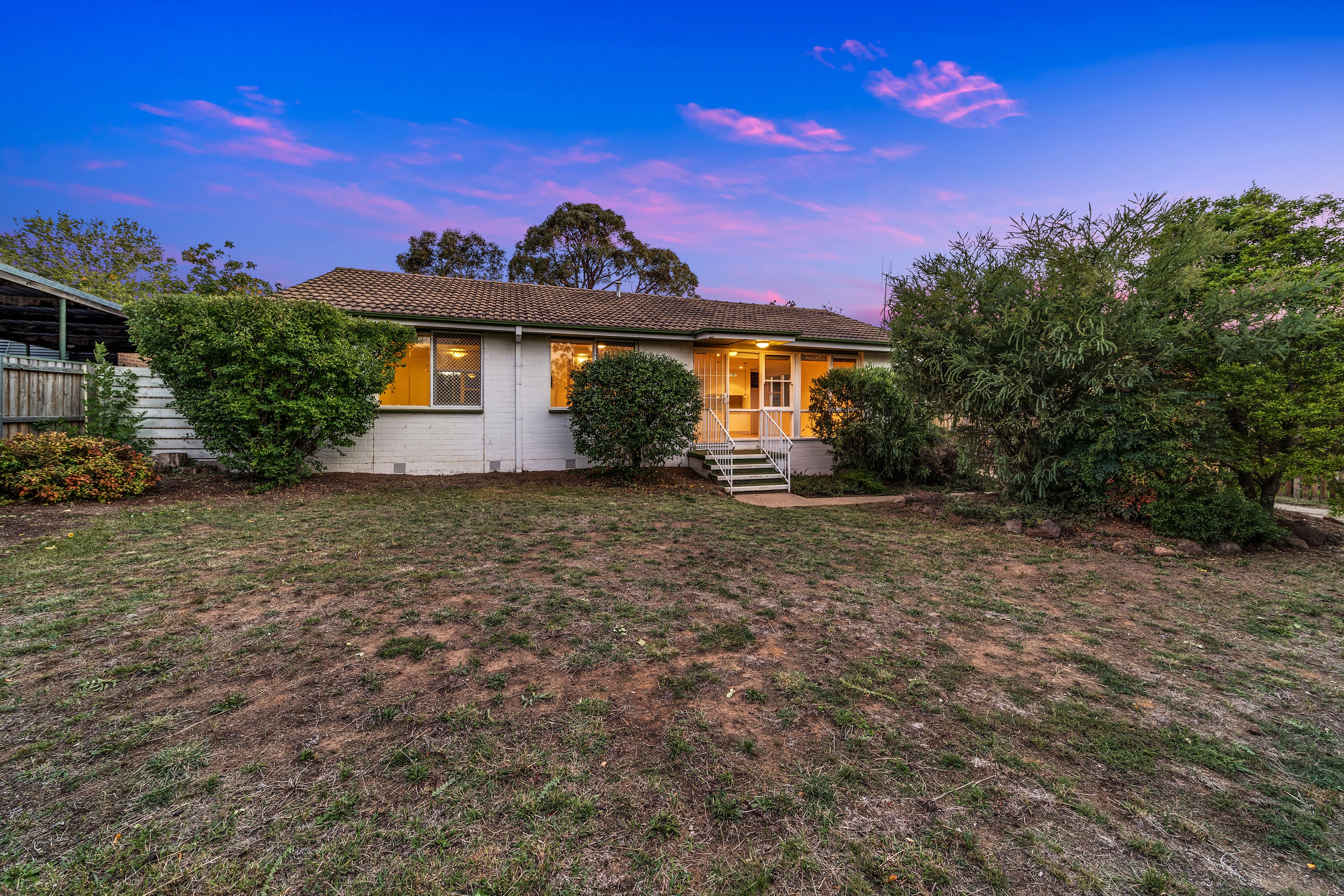 15 Hedley Street, Hackett ACT 2602