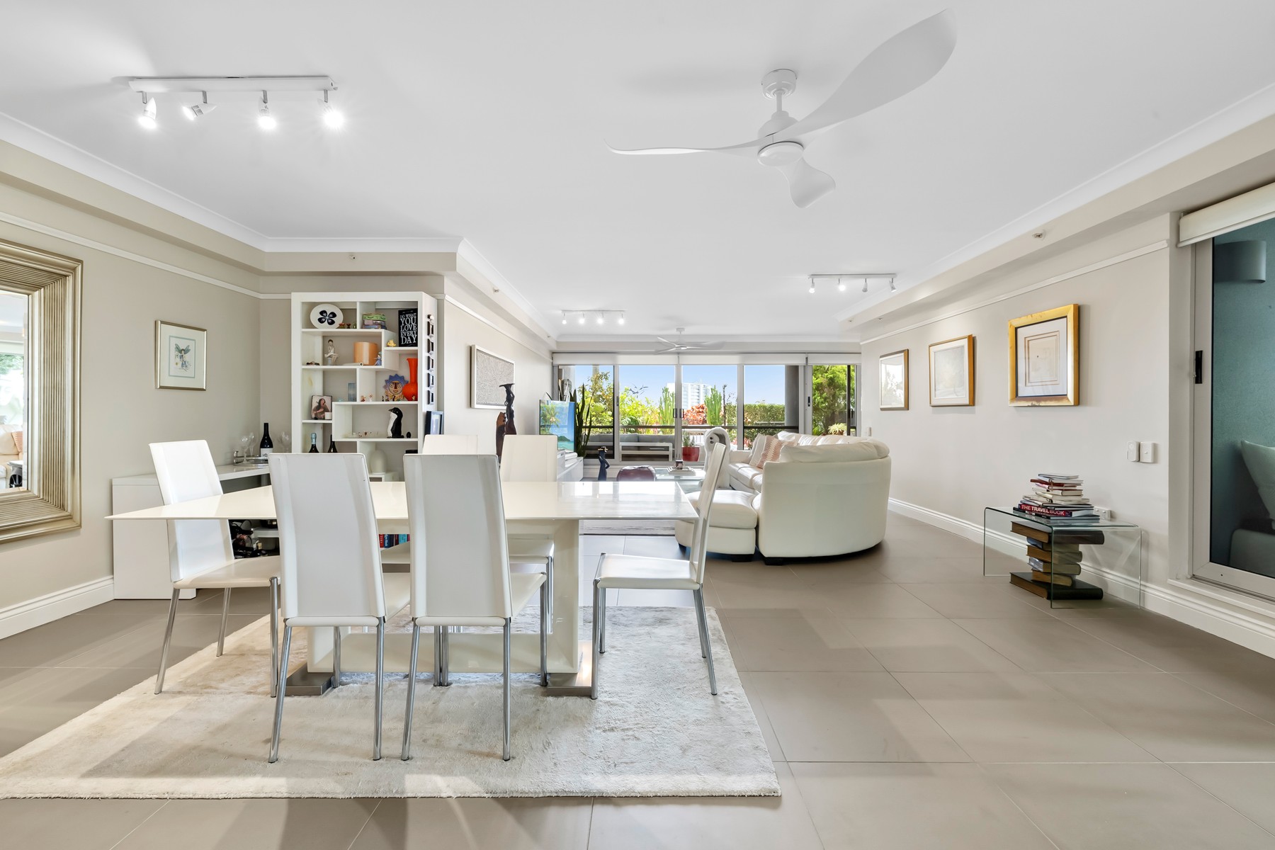 10/30 O'Connell Street, Kangaroo Point, QLD 4169
