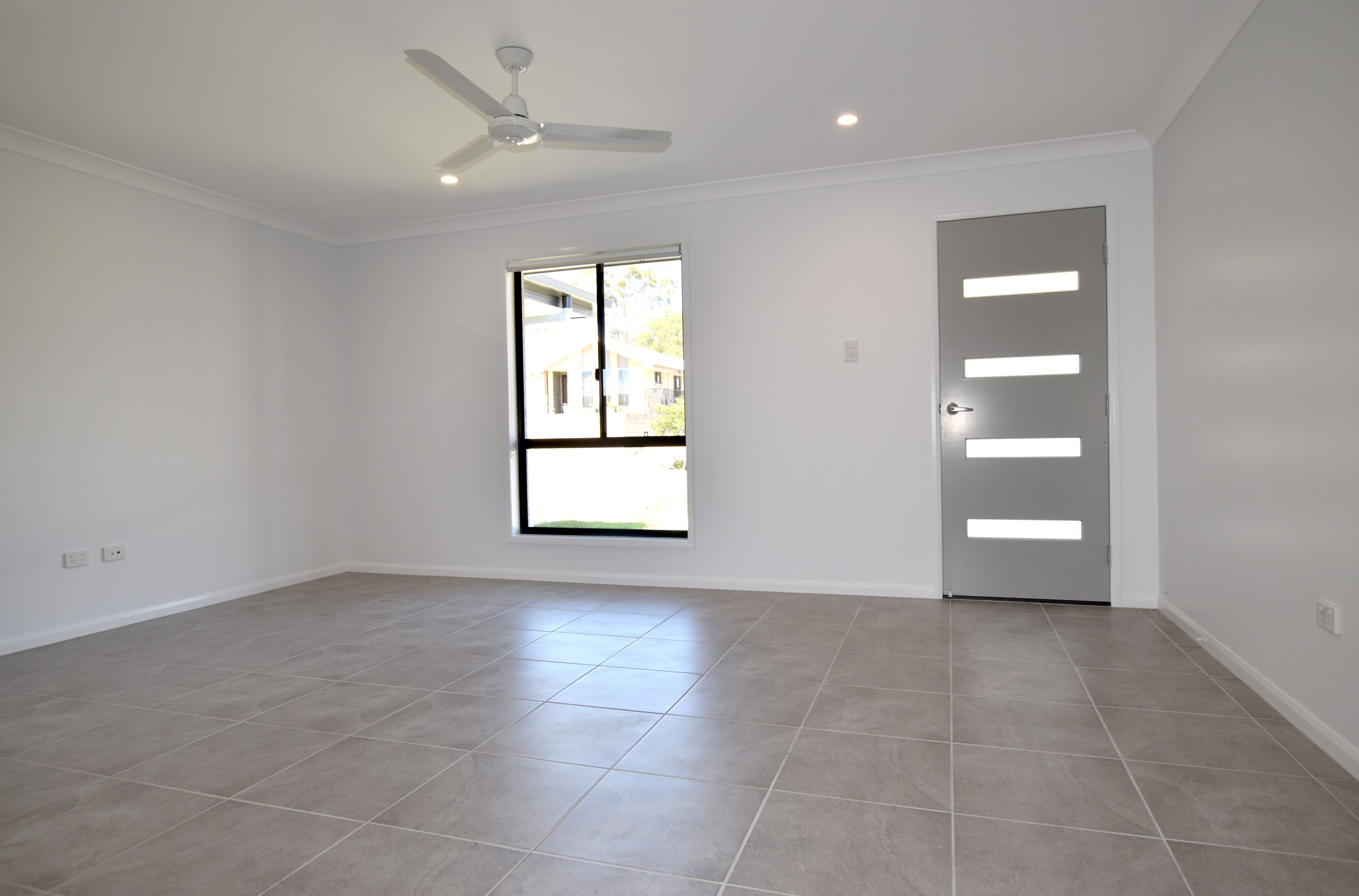 2 Seagull Boulevard, Kirkwood, QLD 4680