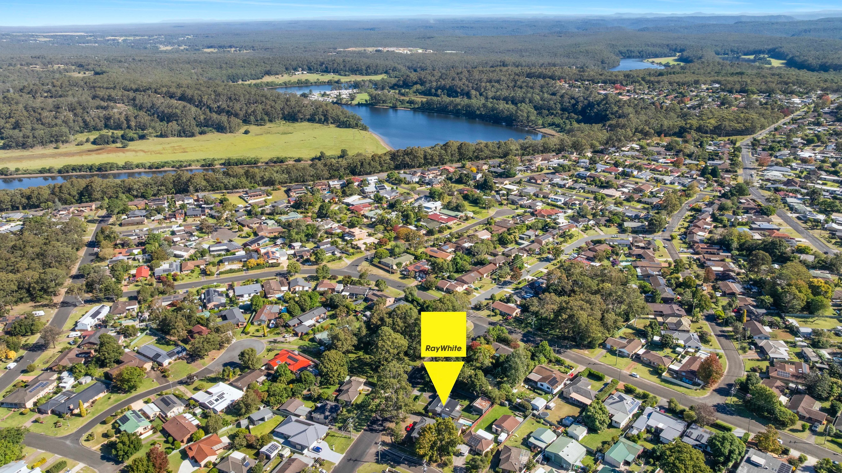 6 Peak Avenue, North Nowra, NSW 2541