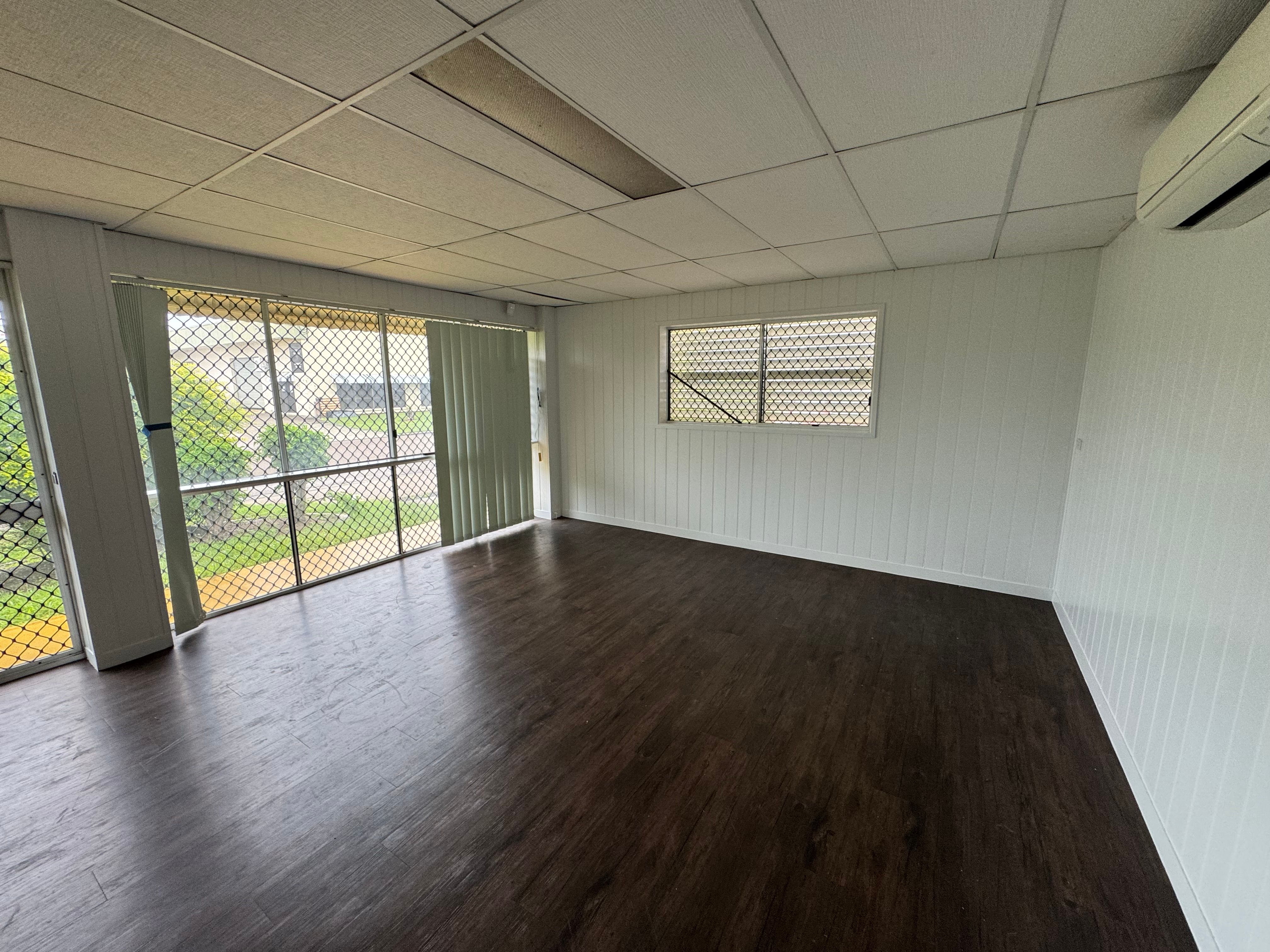 33 Hugh Ryan Drive, Garbutt, QLD 4814