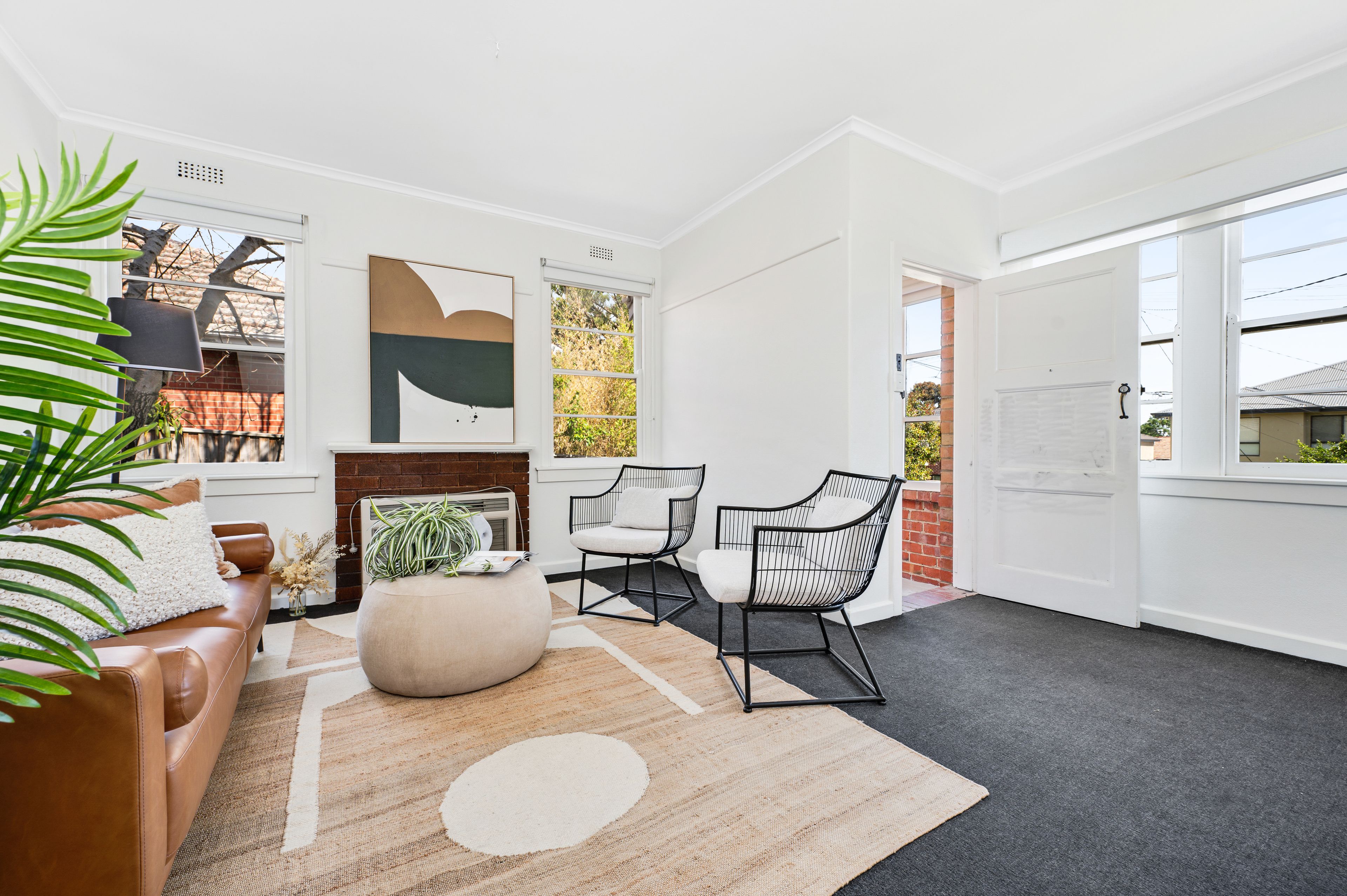 8 Moore Crescent, Reservoir, VIC 3073