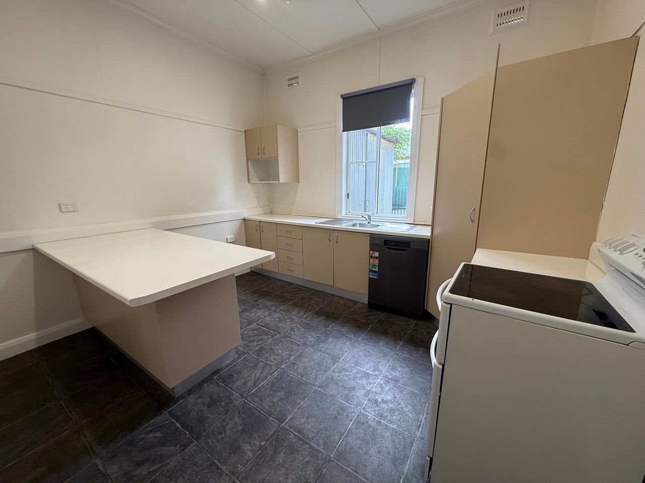 70 Sam Street, Forbes, NSW 2871