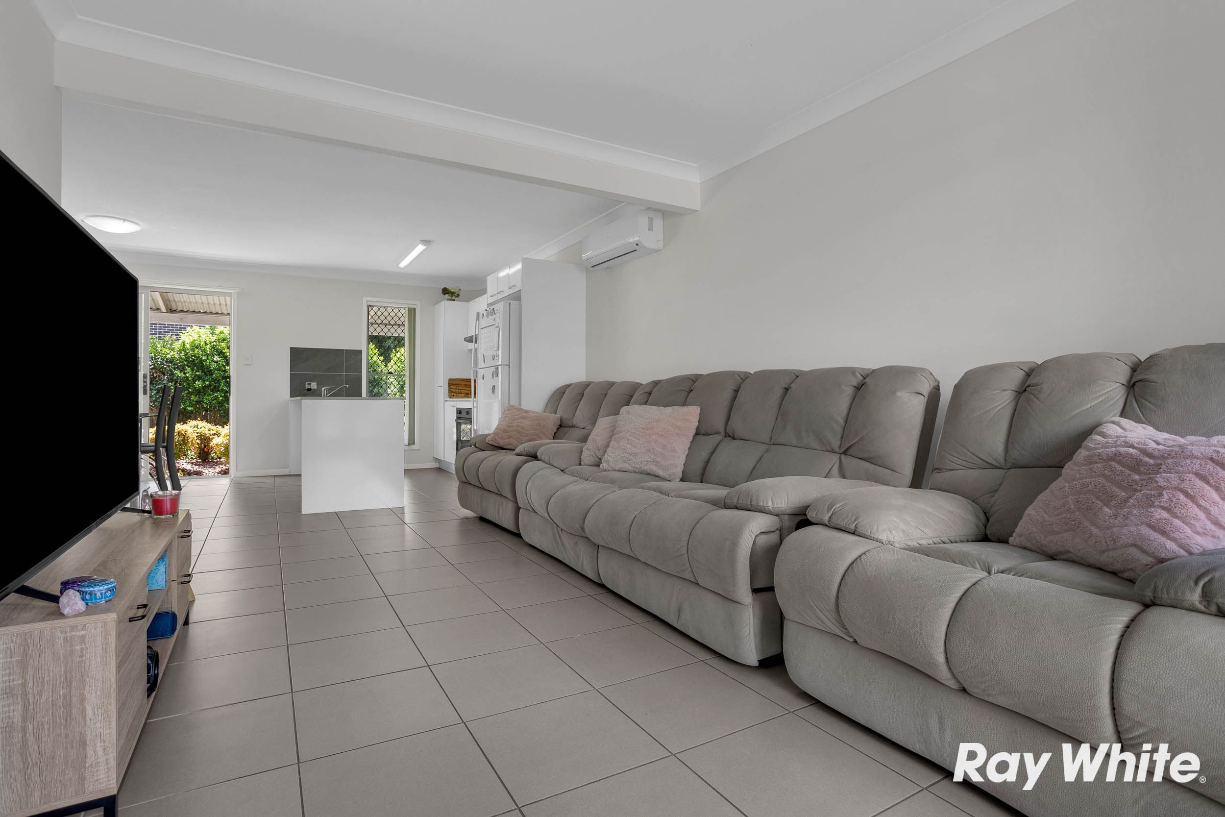 99/6-44 Clearwater Street, Bethania, QLD 4205