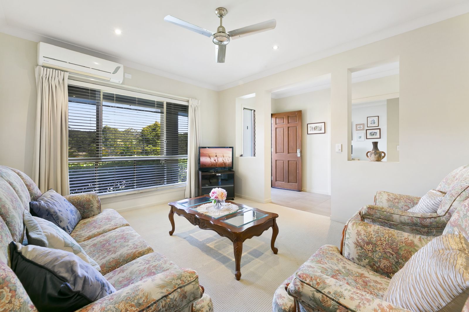 5 Dore Court, Bonogin, QLD 4213