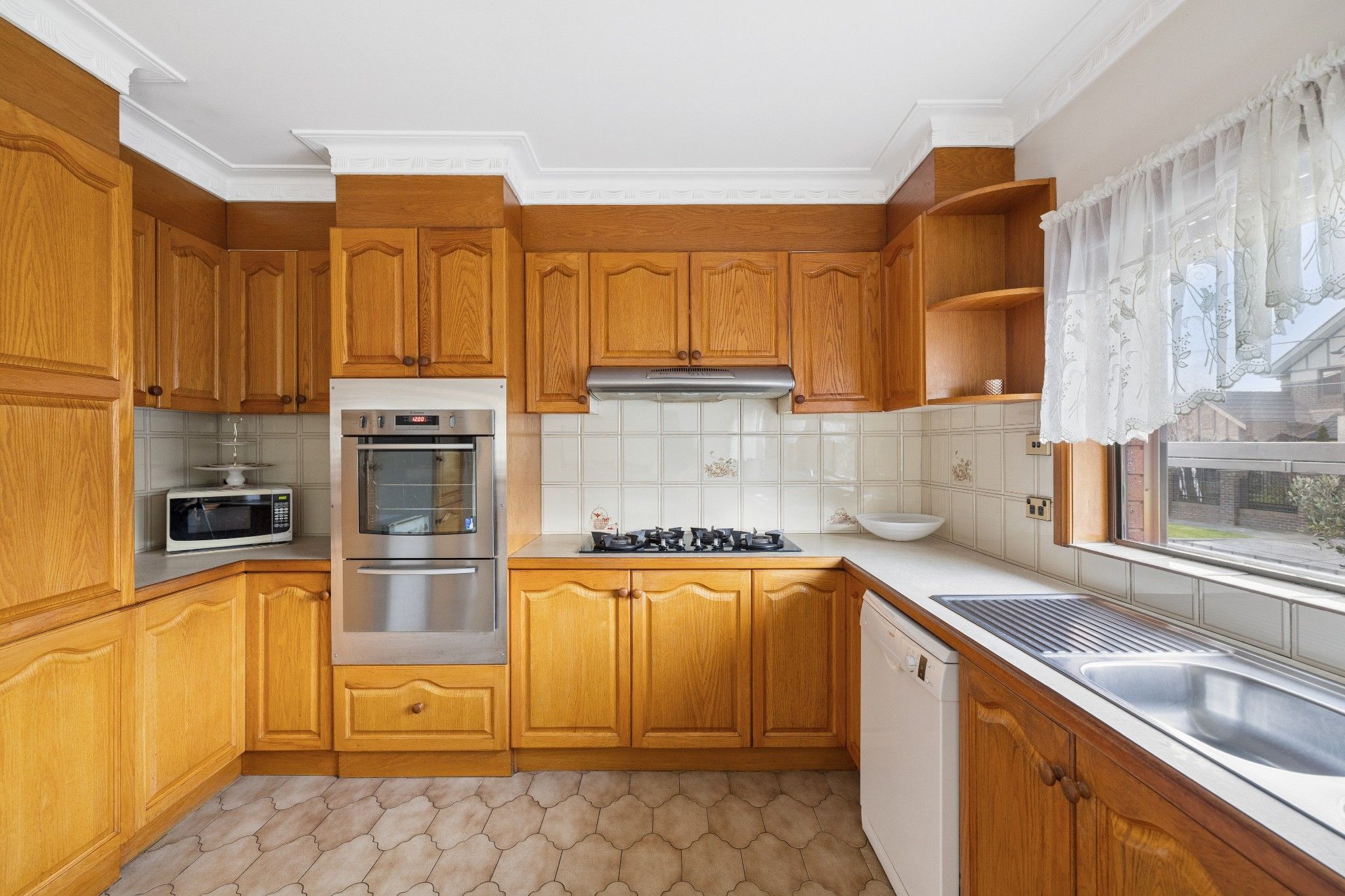 8 Cooper Street — photo 8 of 20