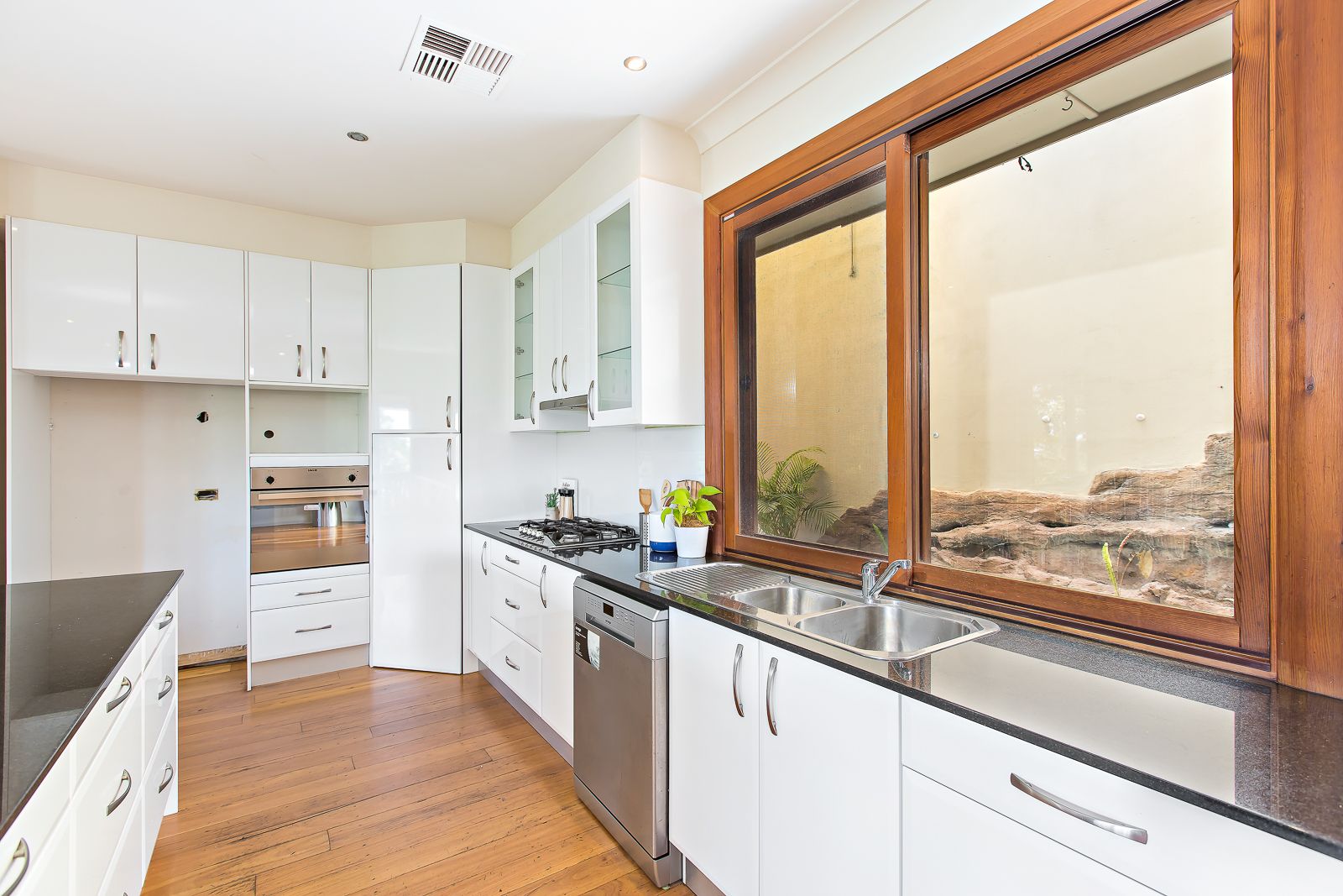 43 Yule Road, Merewether, NSW 2291