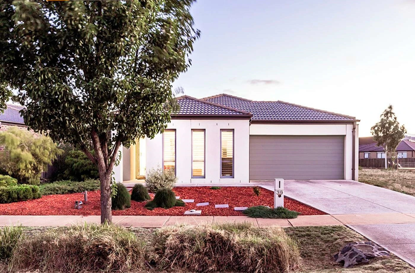 39 Fantail Crescent, Williams Landing, VIC 3027