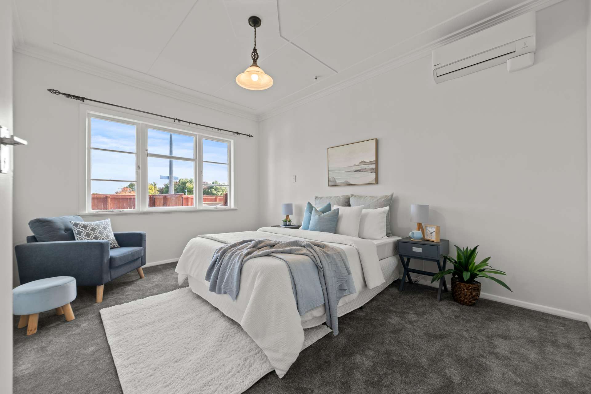327 Botanical Road photo 7