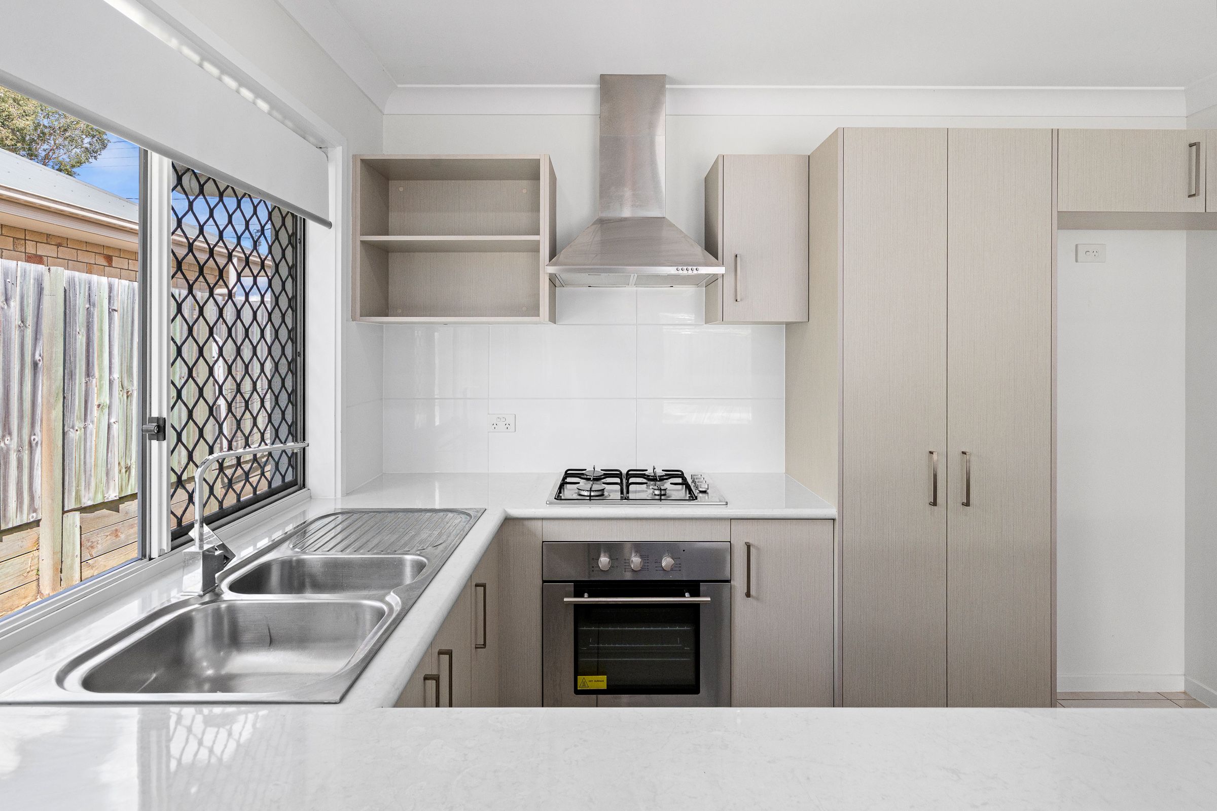 17 Mcgill Street — photo 6 of 20