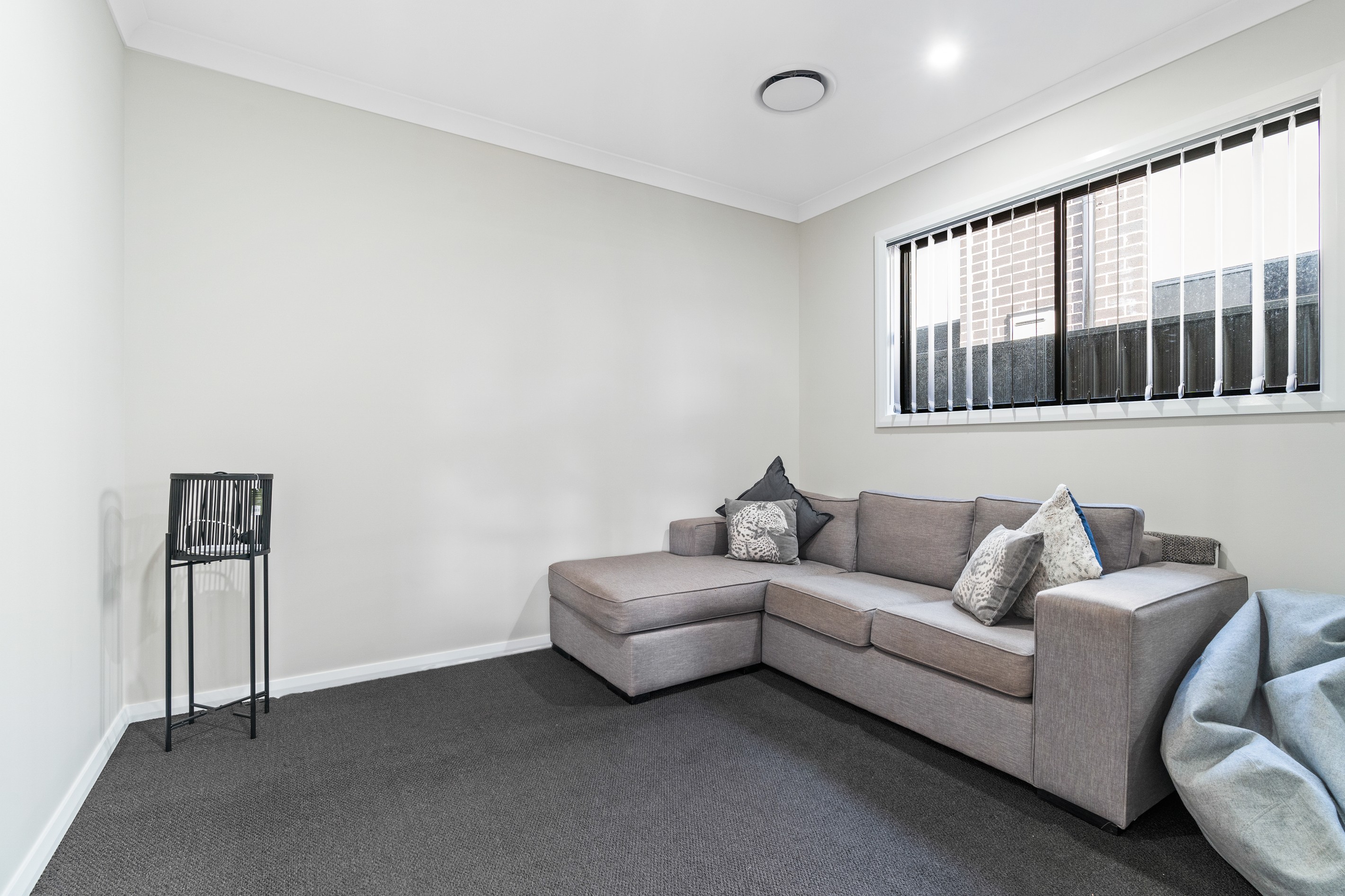 6 Limestone Avenue, Spring Farm, NSW 2570