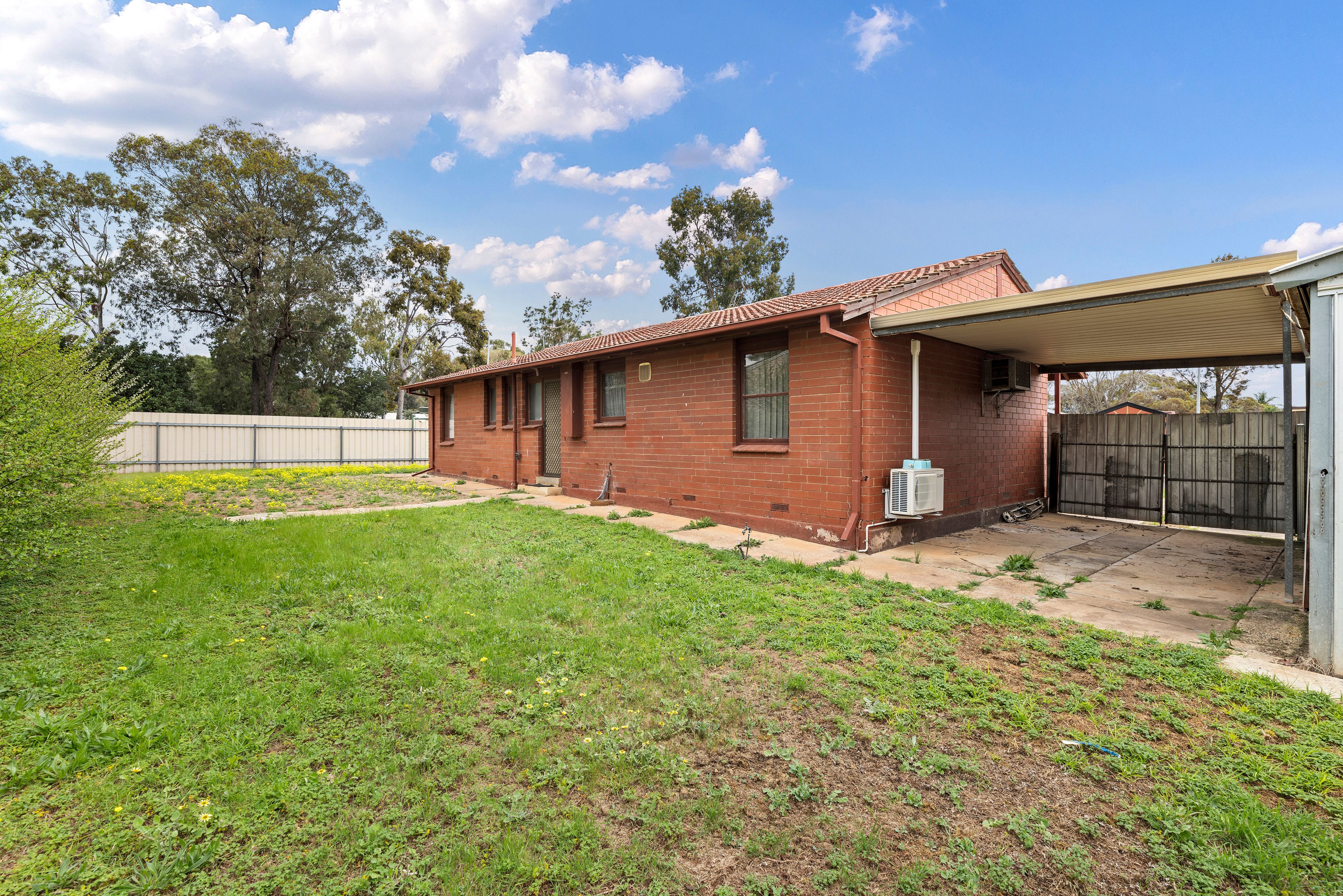 9 Karinga Crescent — photo 13 of 16