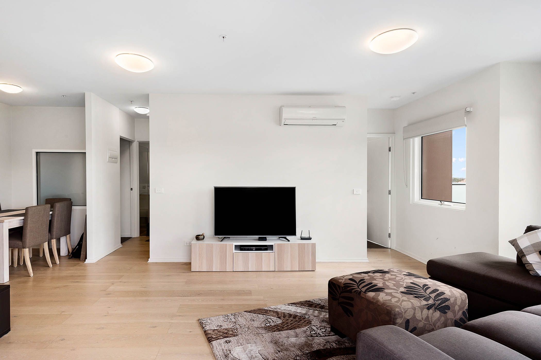 201/95 Warrigal Road, Hughesdale, VIC 3166