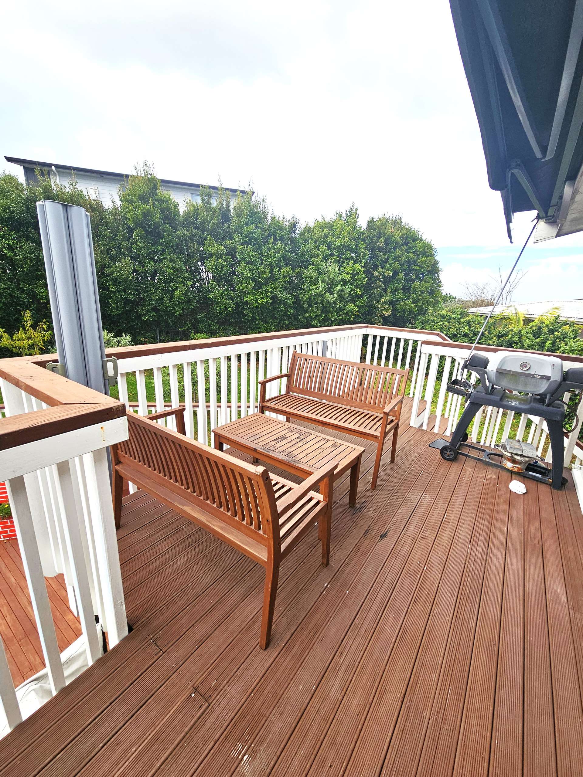 21 Edgeworth Road photo 22