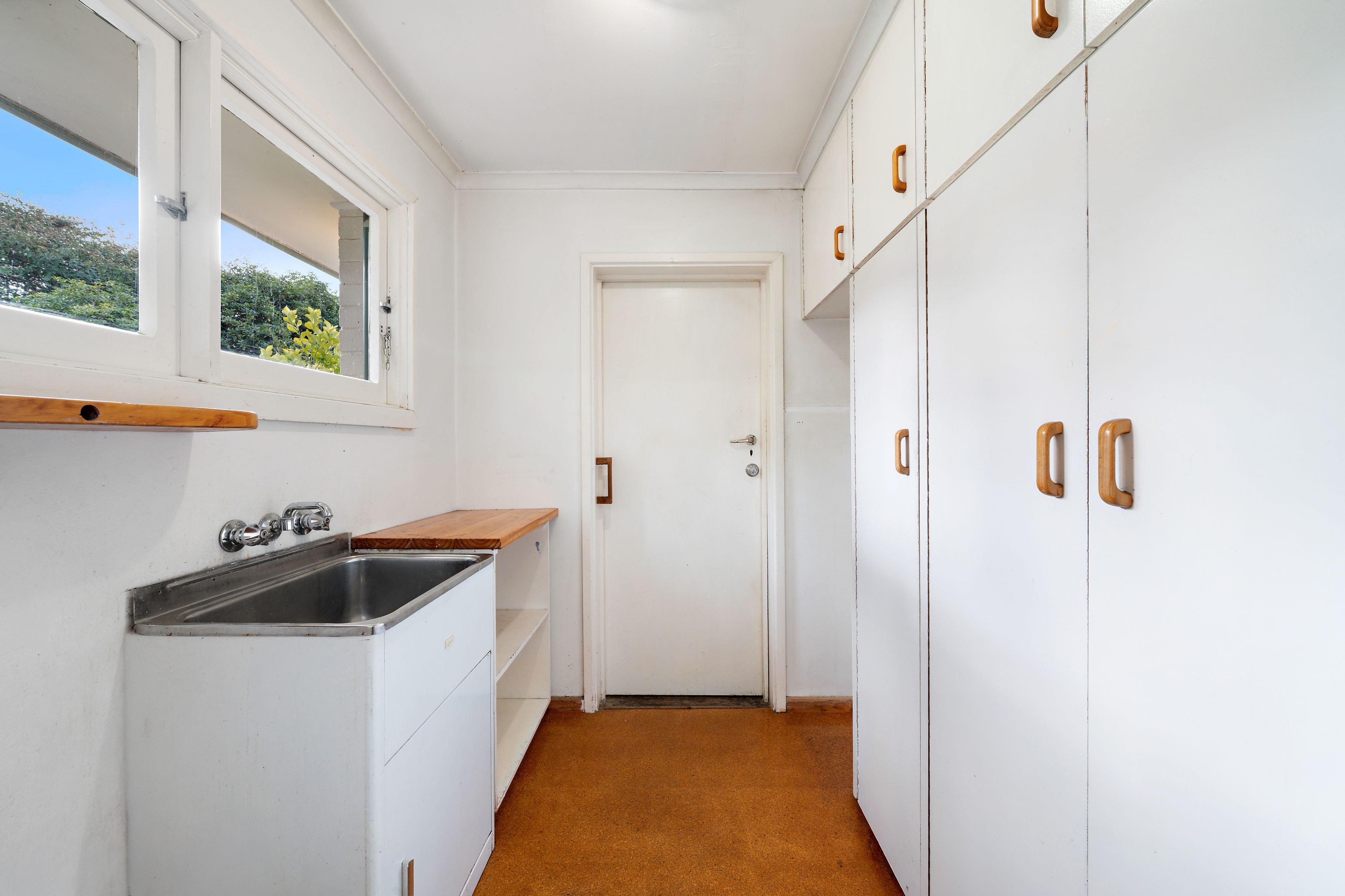 21 Jarvis Place — photo 17 of 26