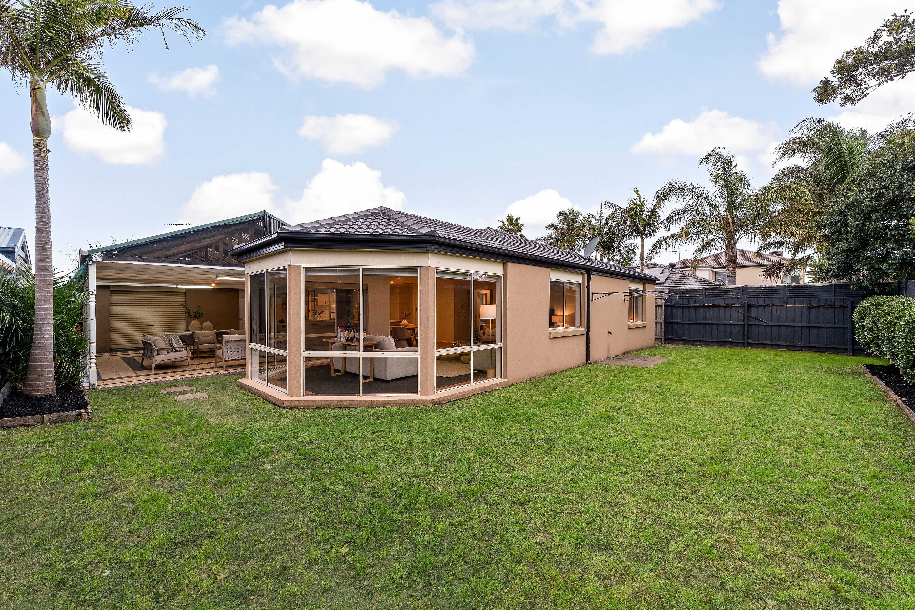 5 Lady Barlow Court — photo 11 of 21