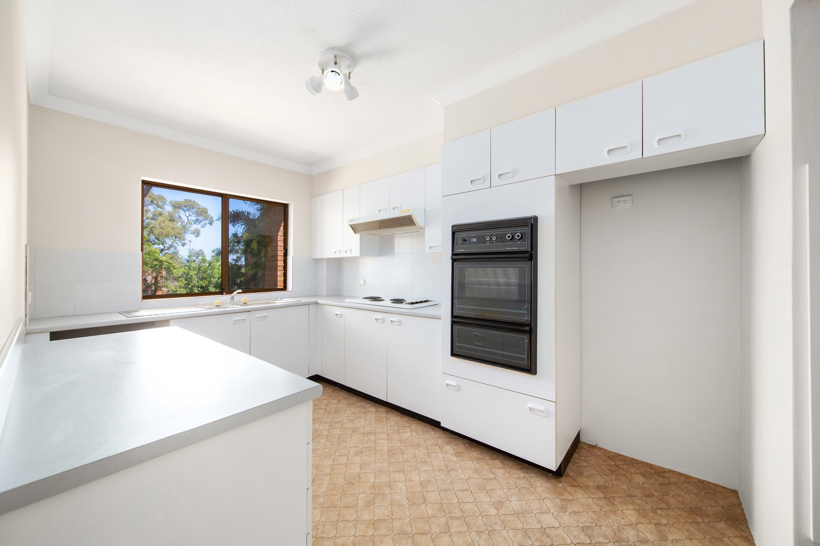 24/92-96 Glencoe Street, Sutherland, NSW 2232