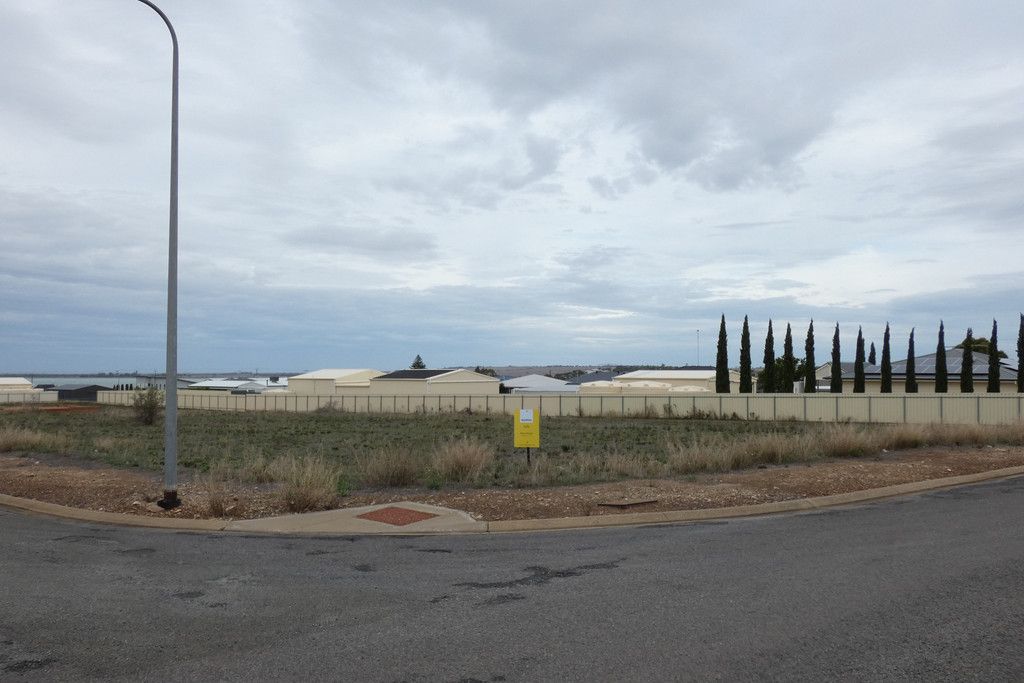 35 (Lot 285) Captain Hutchinson Drive, Point Turton, SA 5575