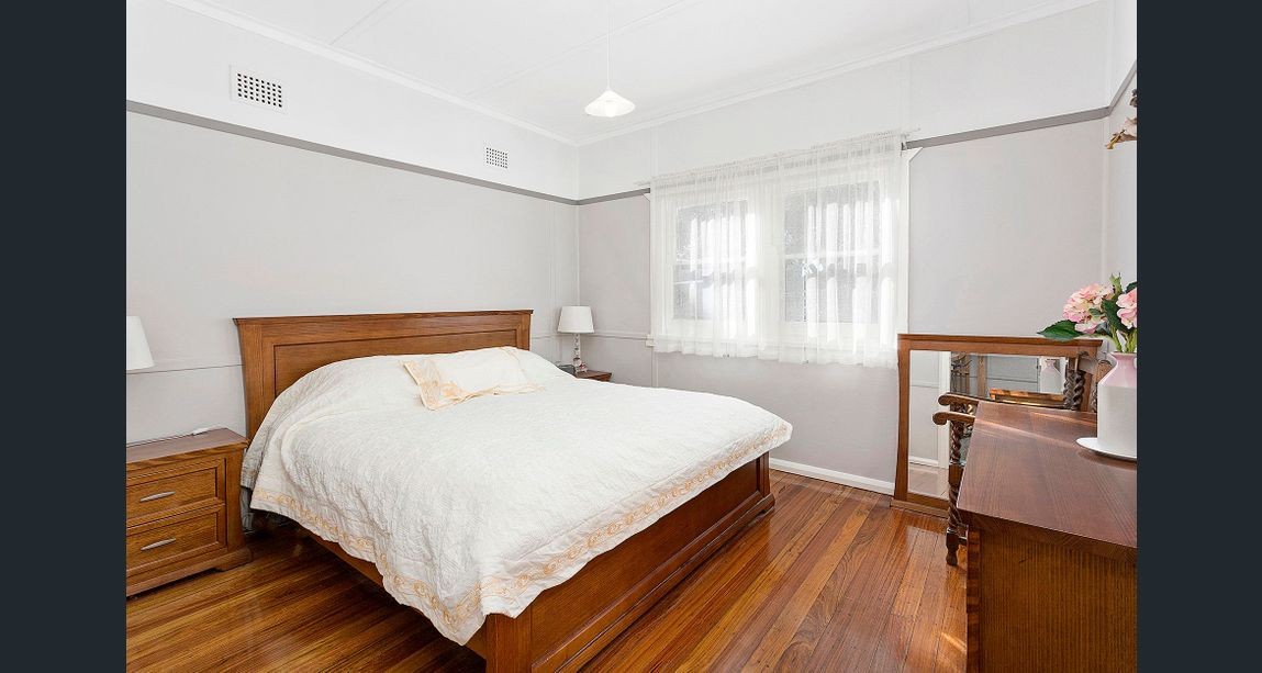 119 Central Avenue, Oak Flats, NSW 2529