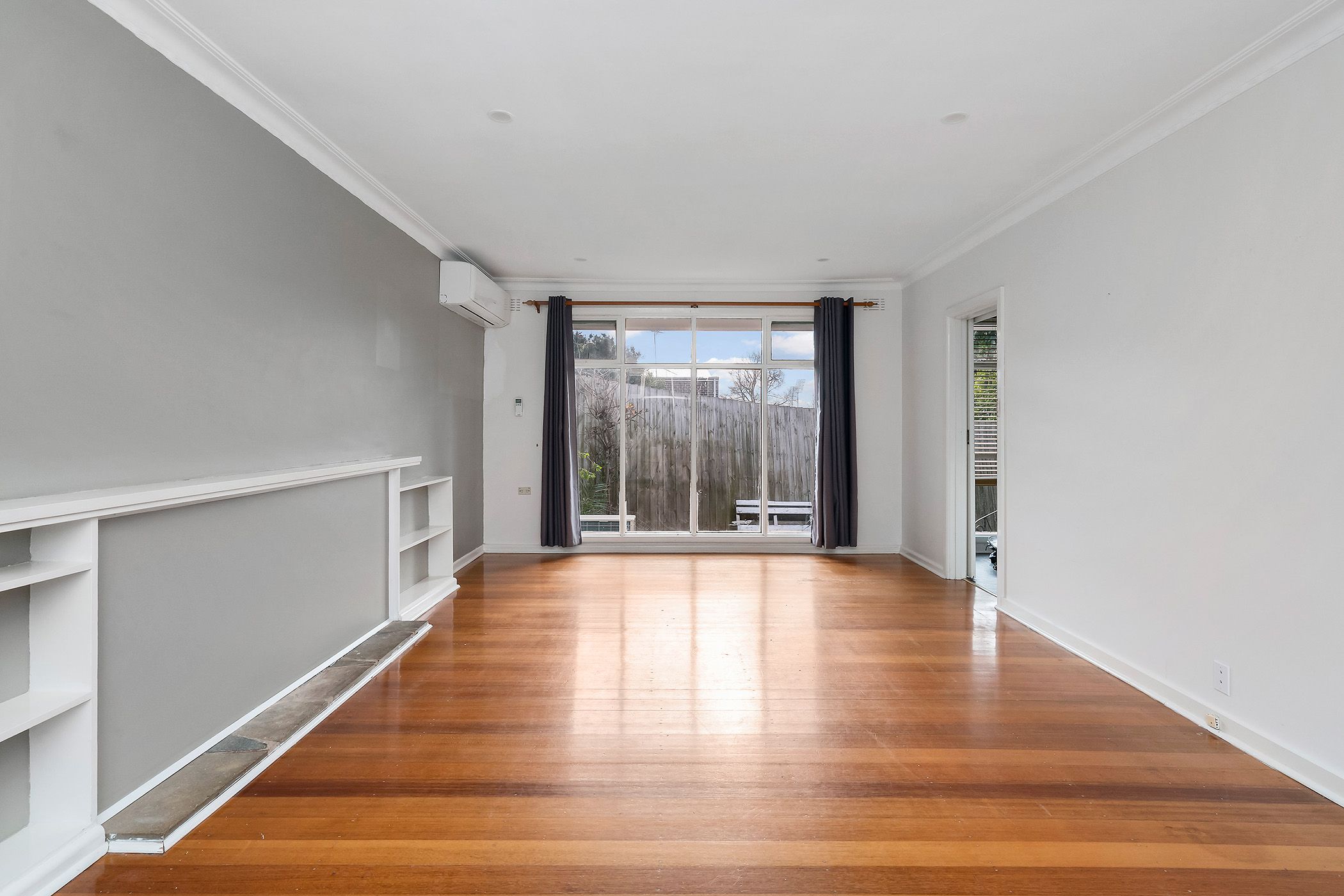 4/24 Muir Street — photo 2 of 6