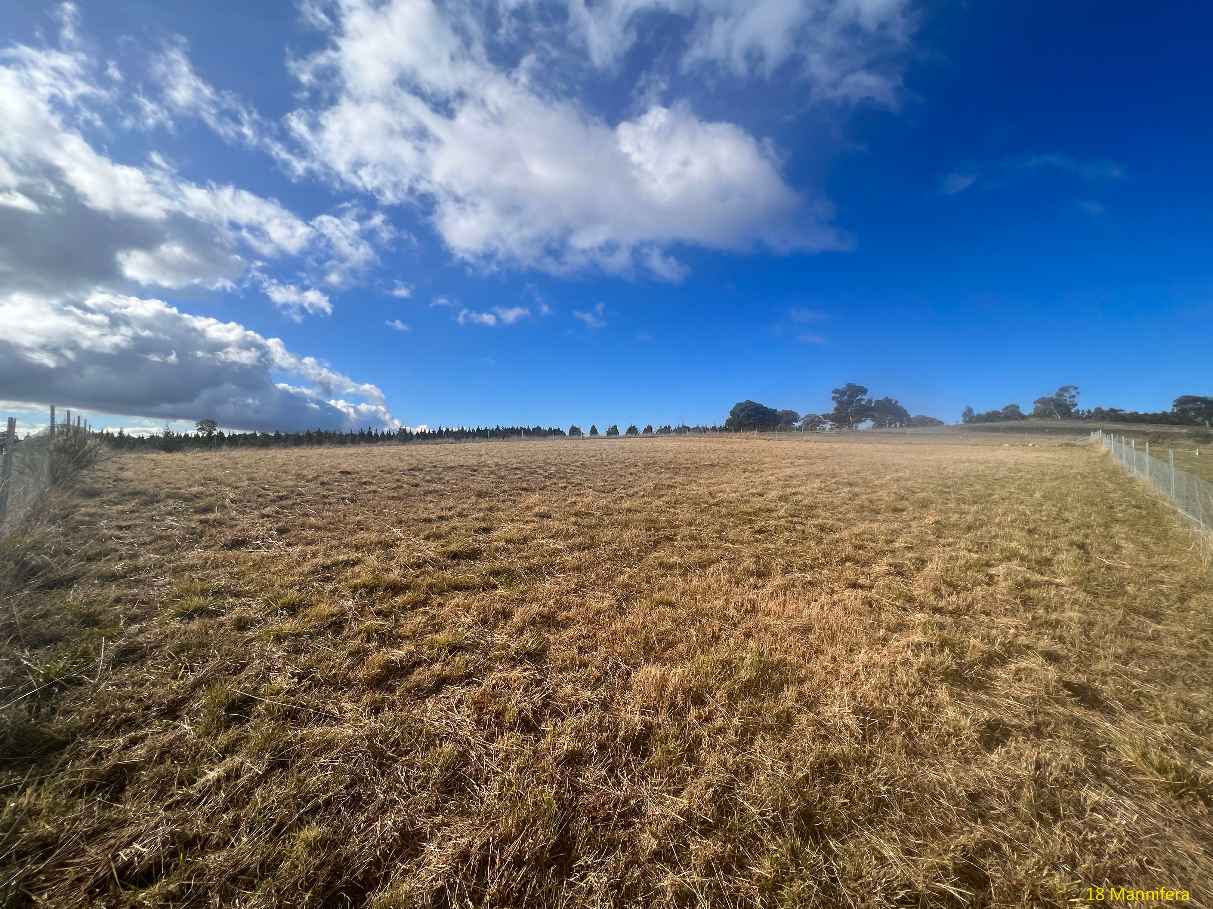 18 Mannifera Drive, Gundaroo, NSW 2620