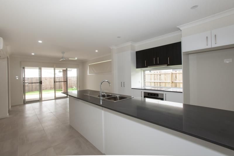 15 Denham Crescent, Willow Vale, QLD 4209