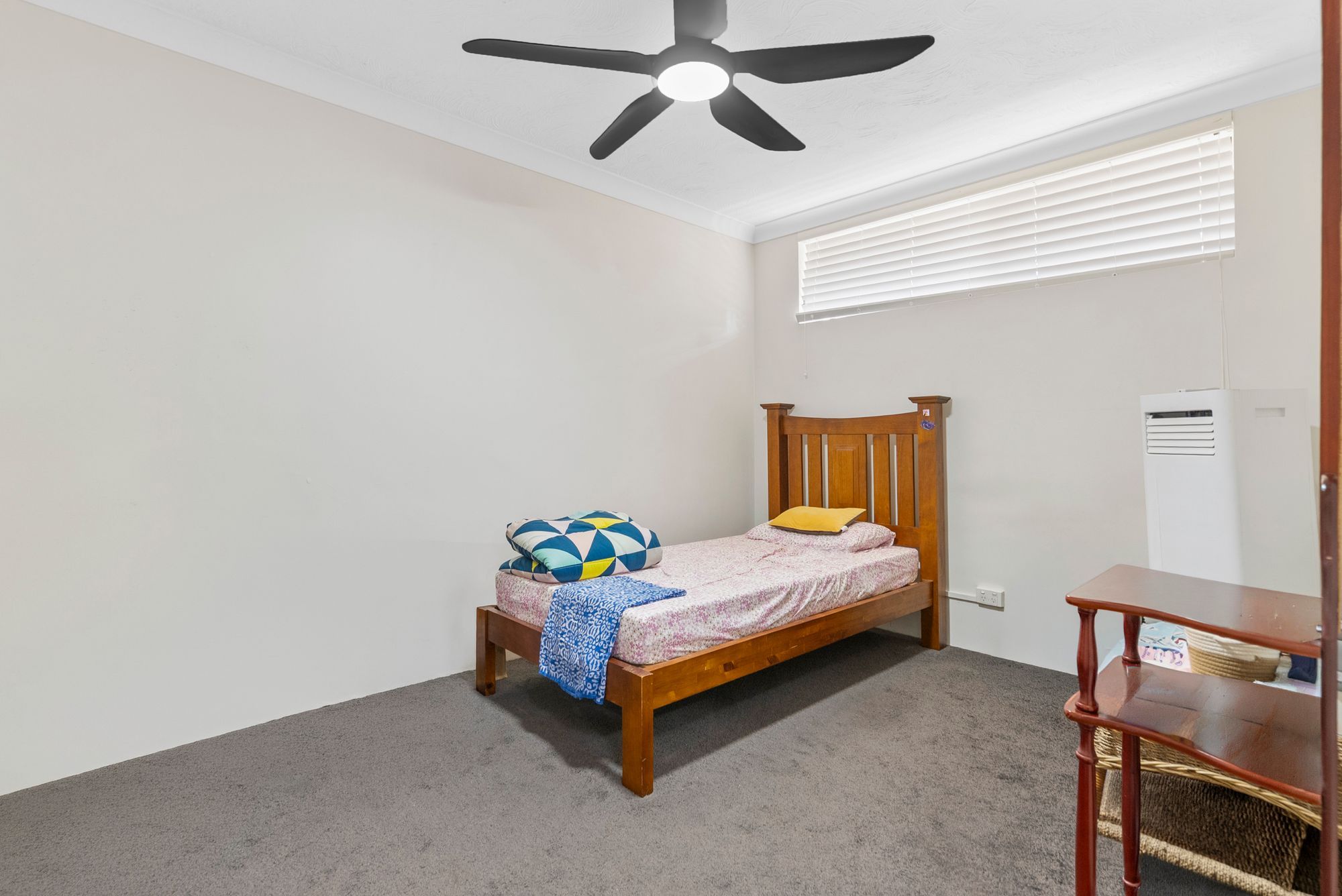 2/32 Julia Street — photo 10 of 17