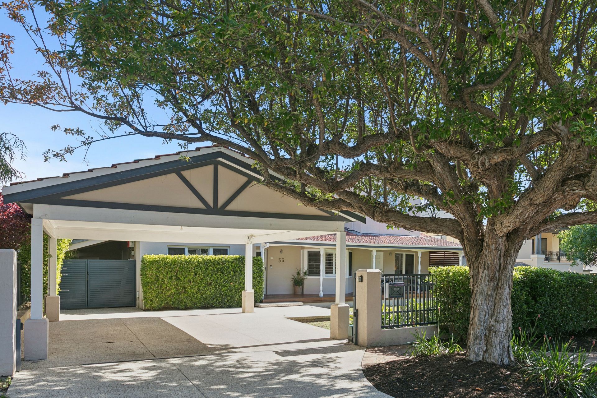 33 Oakdale Street, Floreat, WA 6014