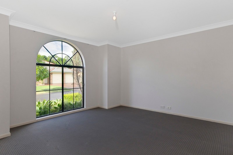 82 North Terrace, Dapto, NSW 2530