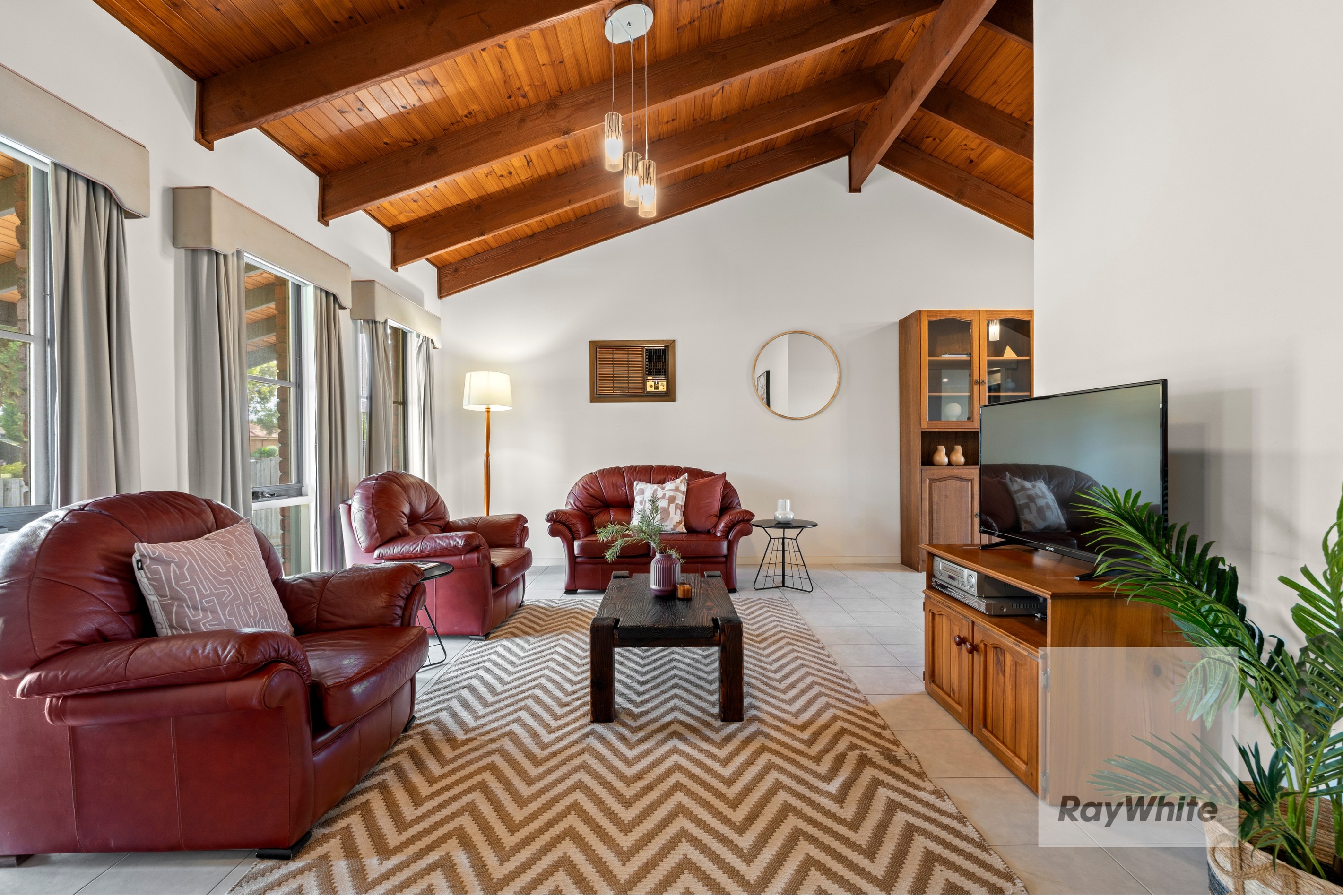 3 Radiata Court, Mill Park, VIC 3082