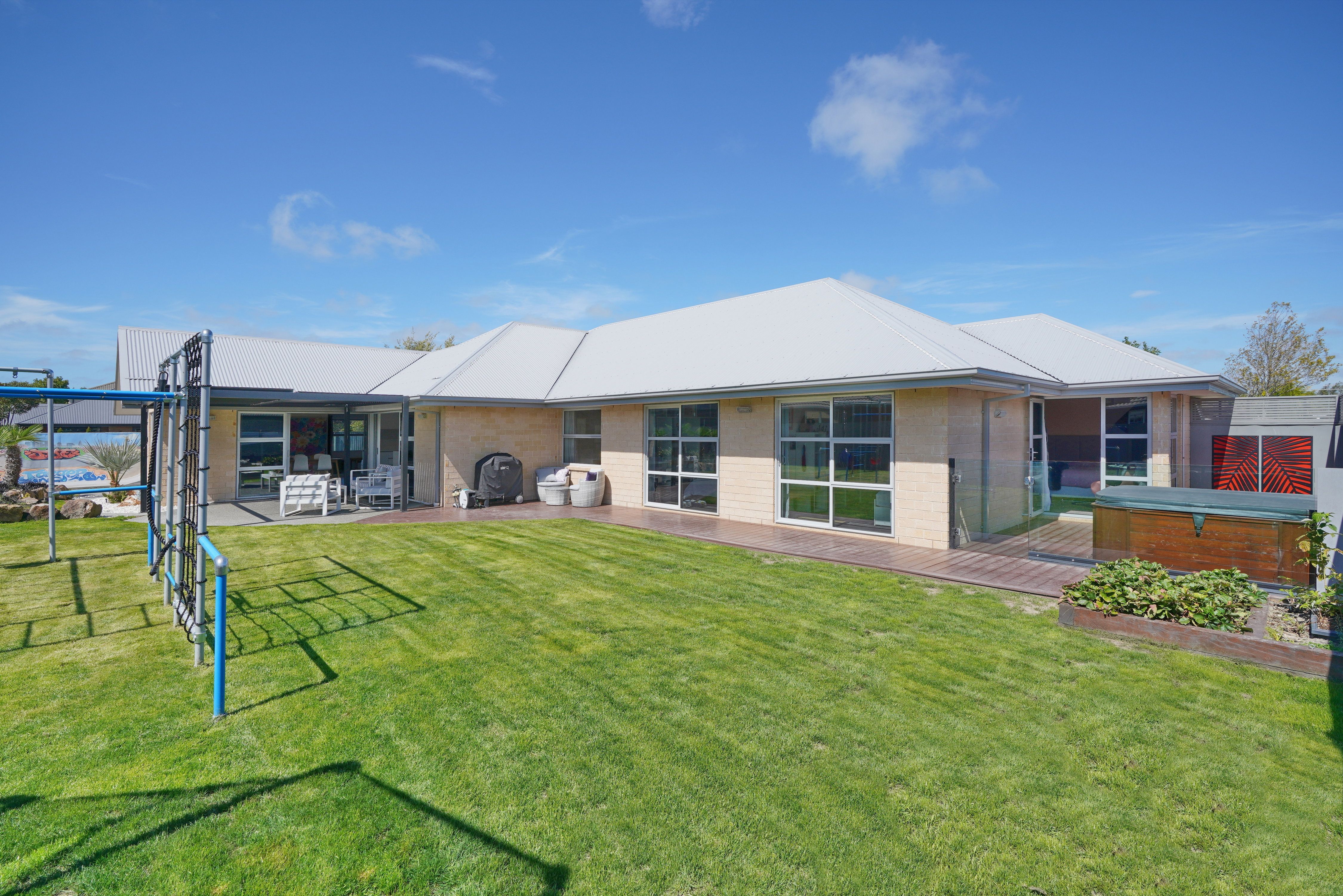 36 Coolspring Way, Redwood, Christchurch City