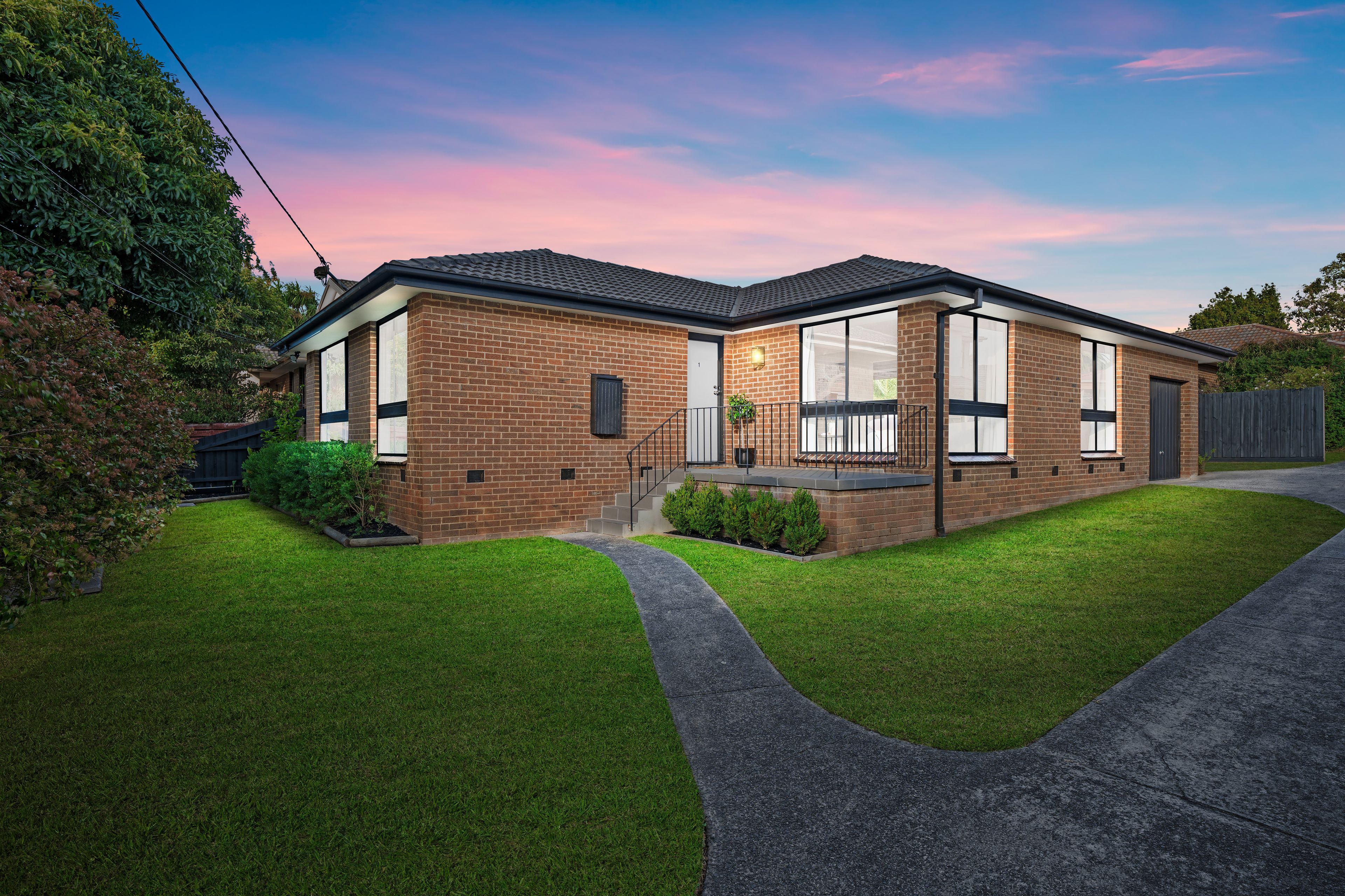 9 Deschamp Crescent, Rowville VIC 3178