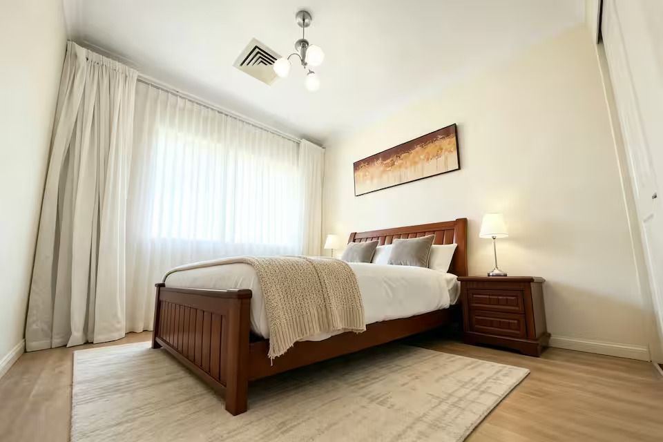 9 Marinea Street — photo 6 of 10