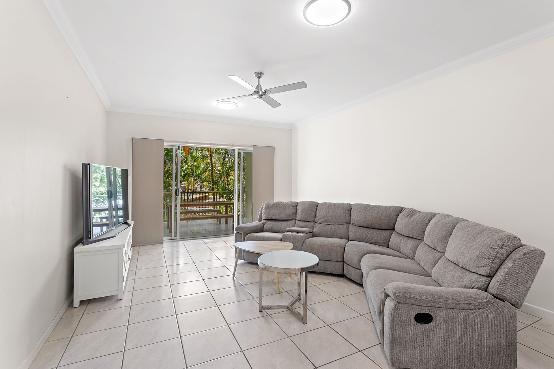 27/21 Shute Harbour Road, Cannonvale, QLD 4802