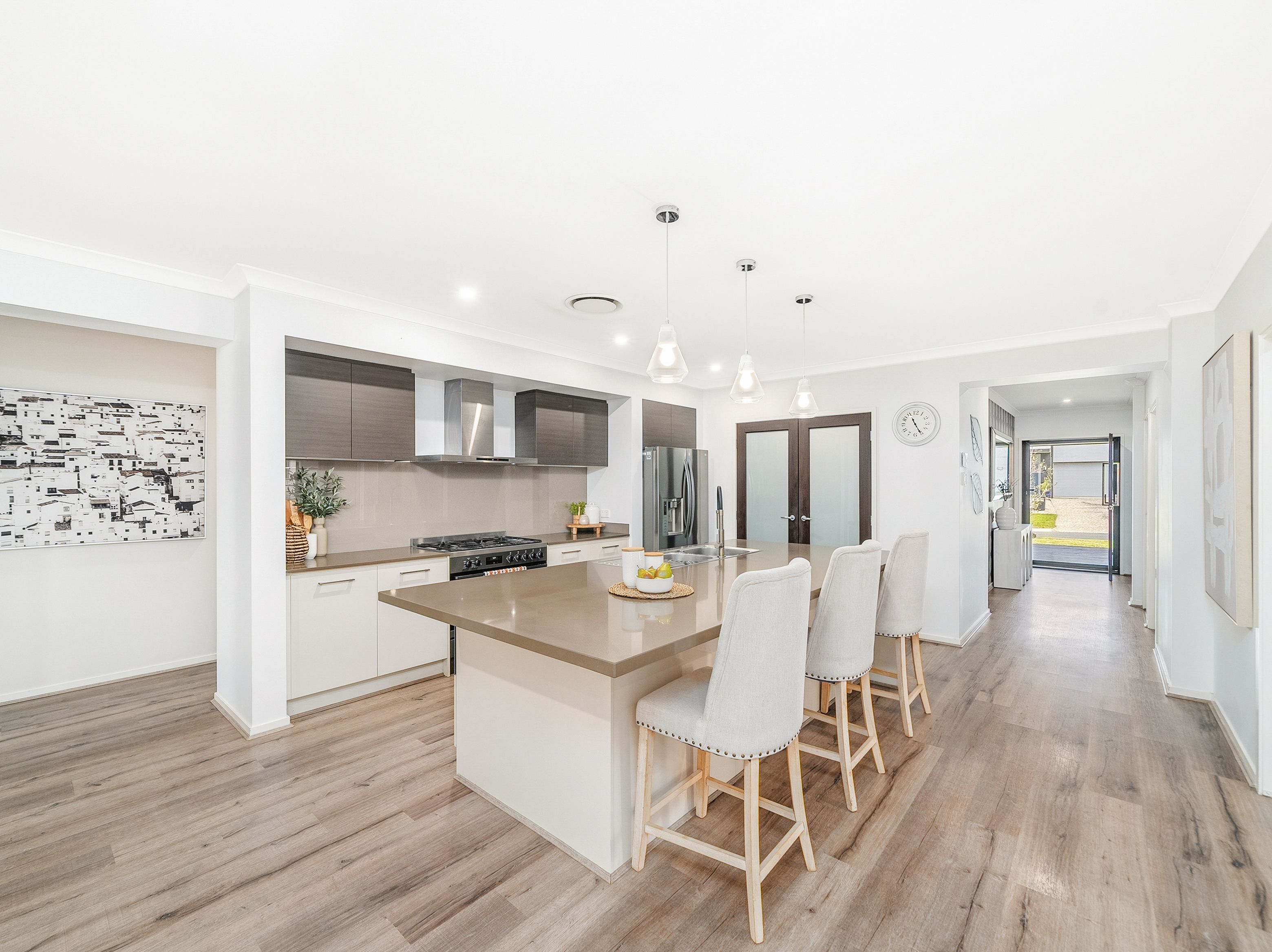 32 Hampden Street — photo 6 of 30