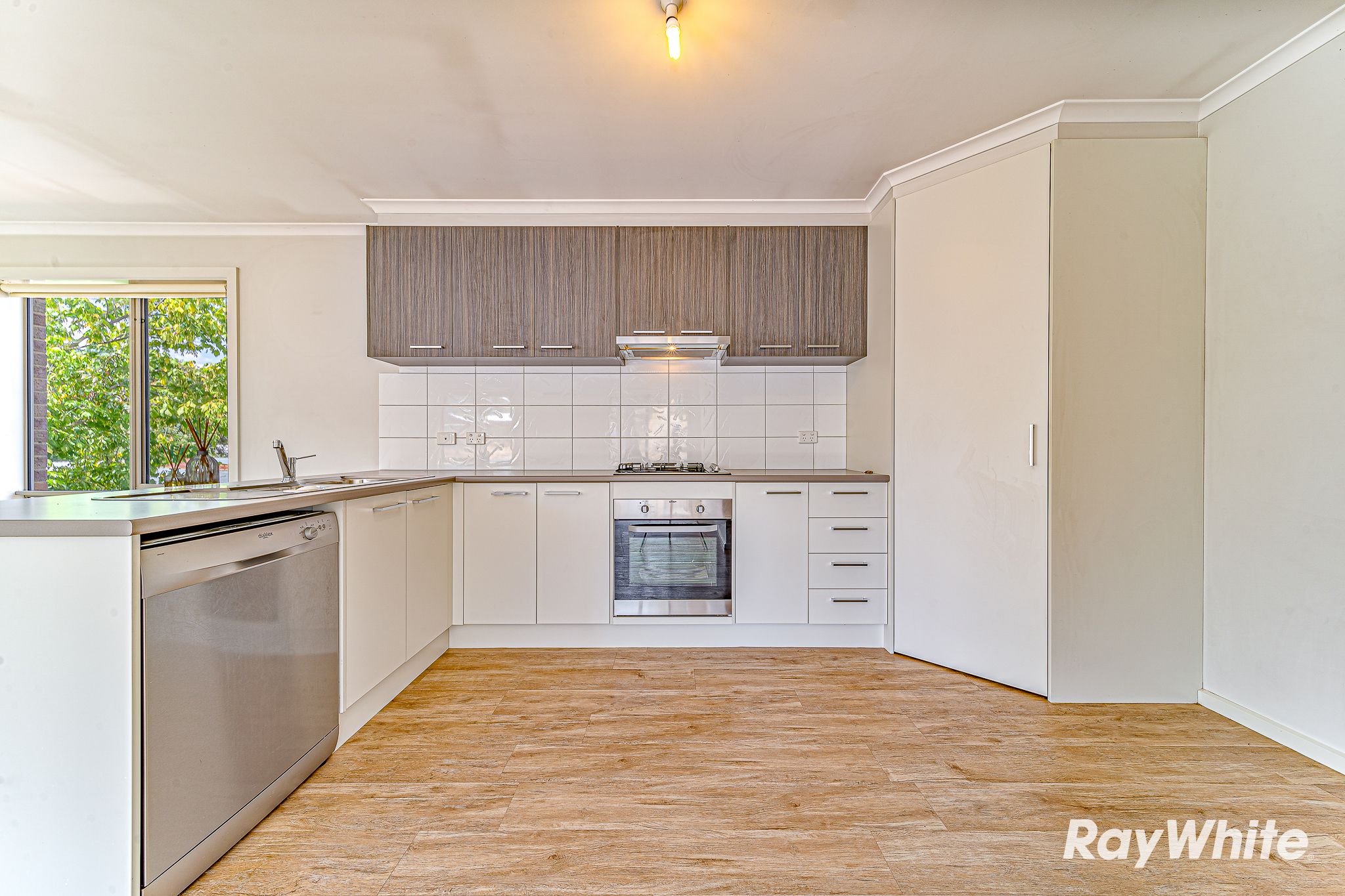 3/11 Susan Street, Ironbark, VIC 3550