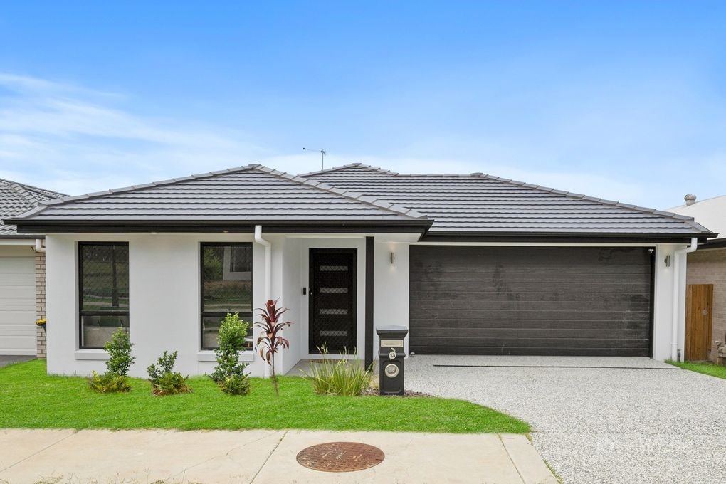 13 Lemon Crescent, Greenbank, QLD 4124