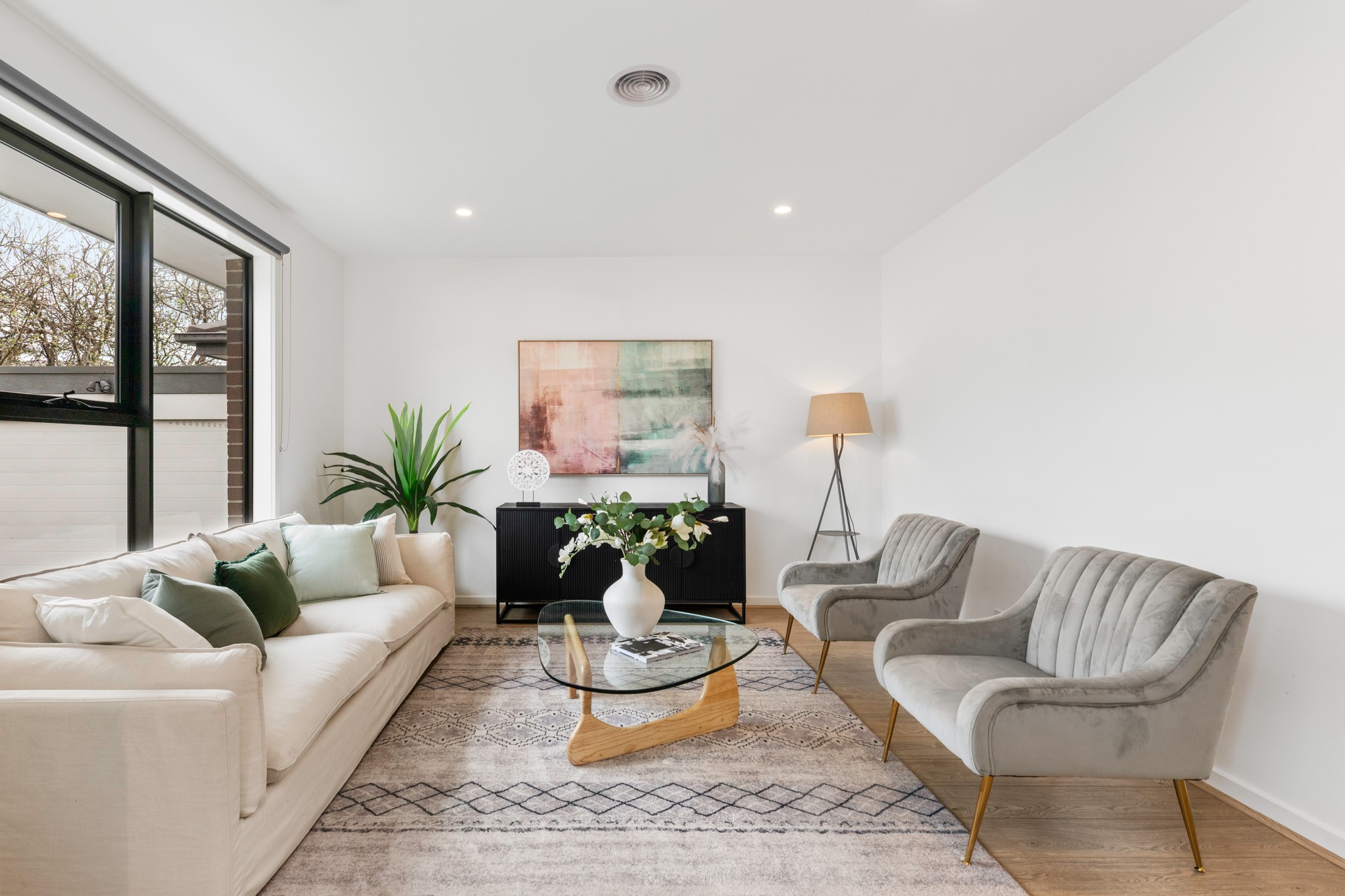 2/42 Gillard Street, Burwood, VIC 3125